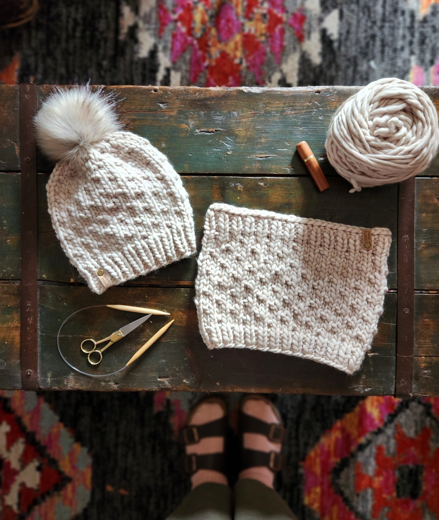 Pincushion Cowl Knitting Pattern
