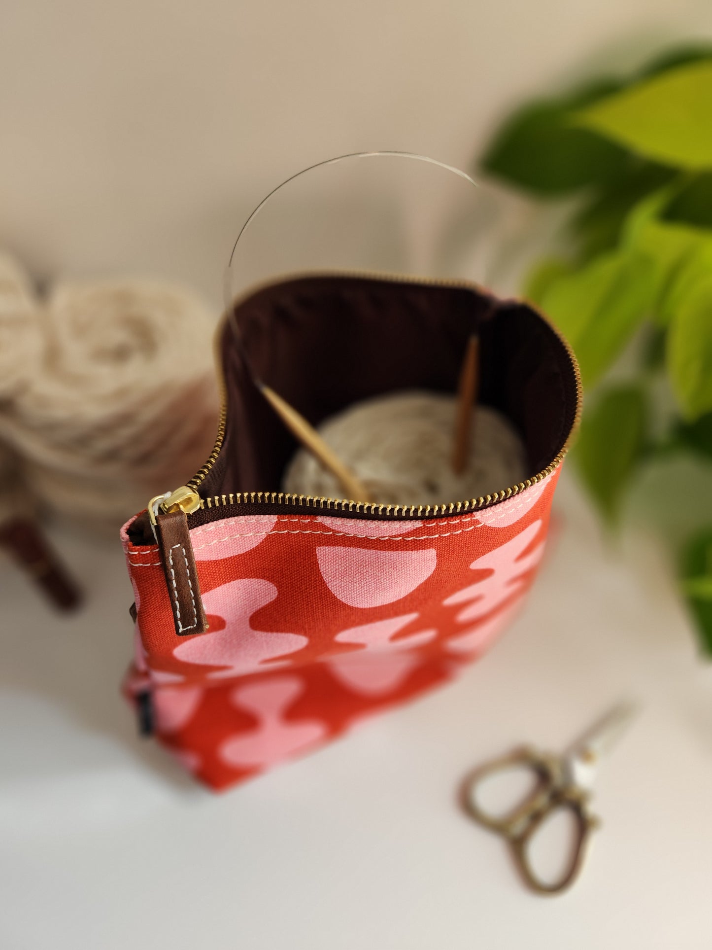 Large Zipper Pouch, Nacka