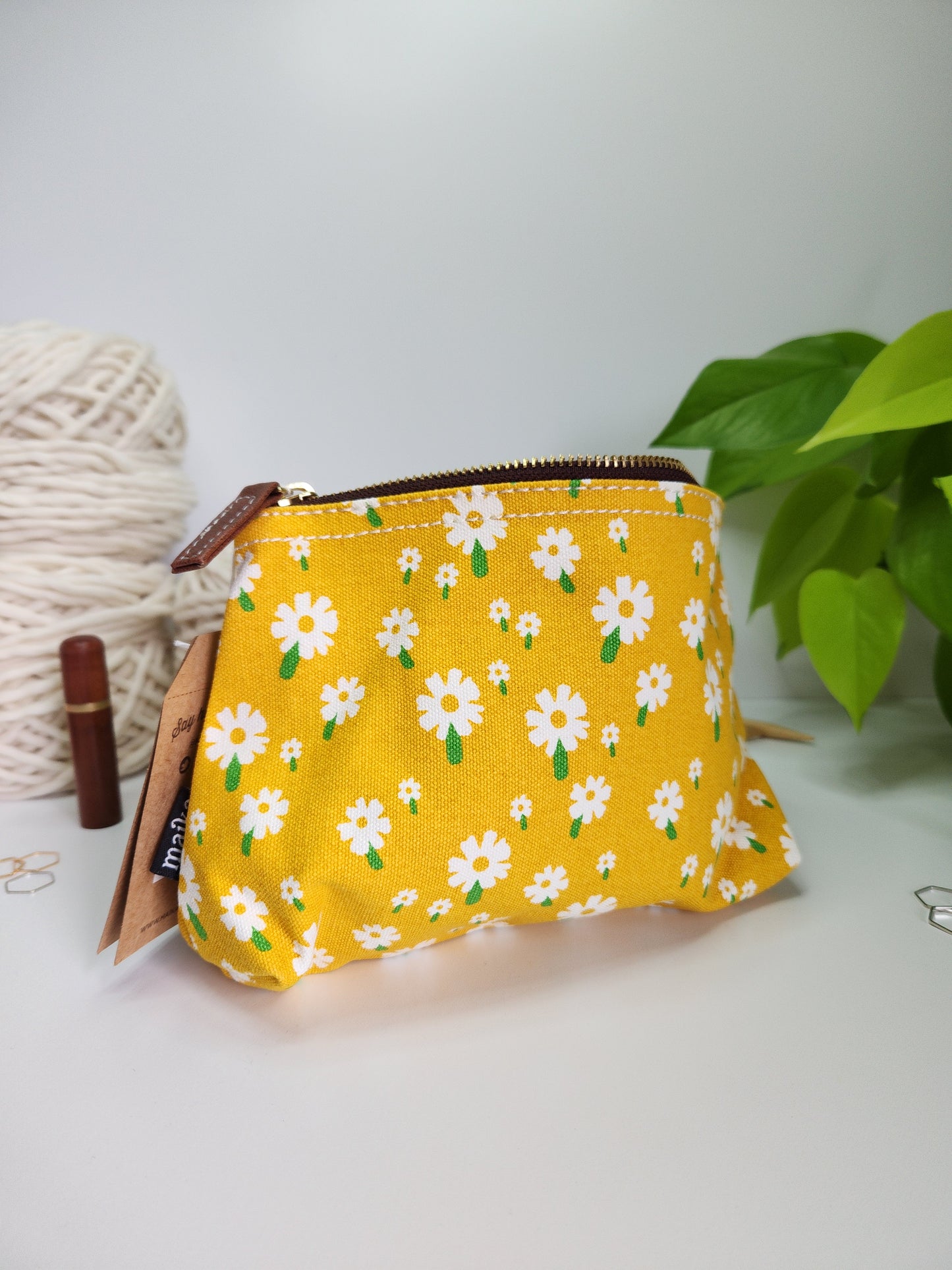 Medium Zipper Pouch, Carmel