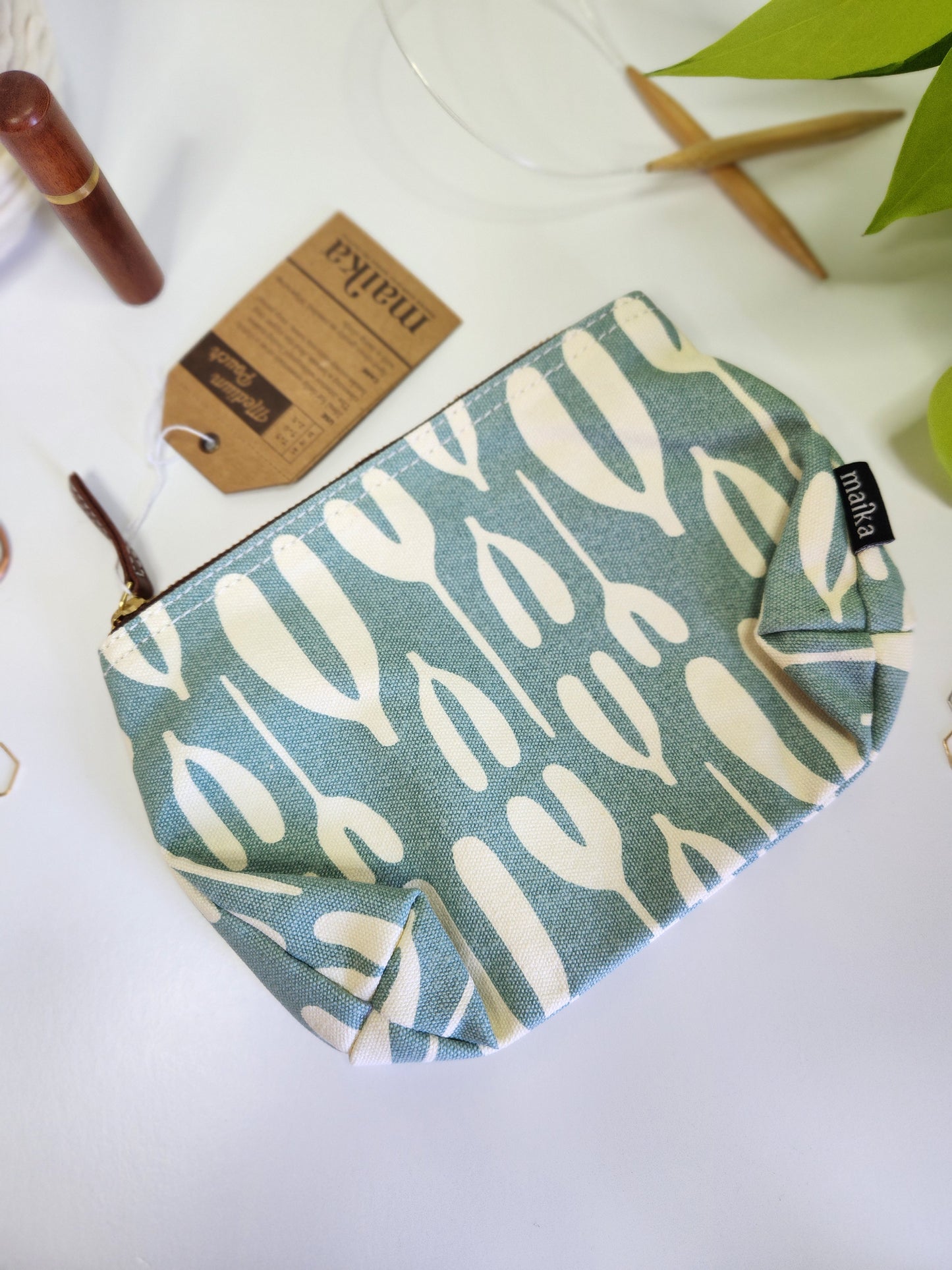 Knitting Project Bag, Medium Zipper Pouch, Rosendals