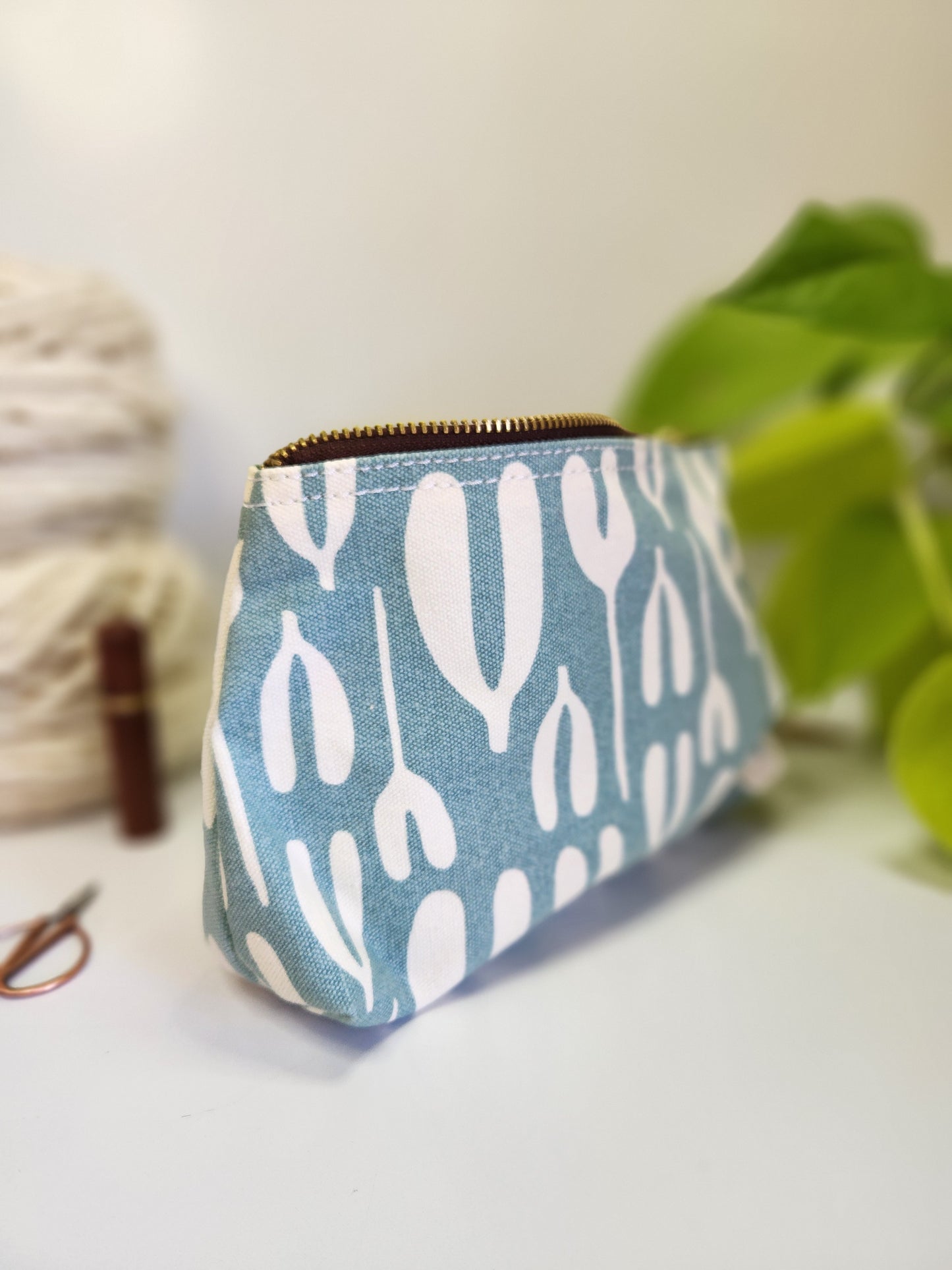 Medium Zipper Pouch, Rosendals