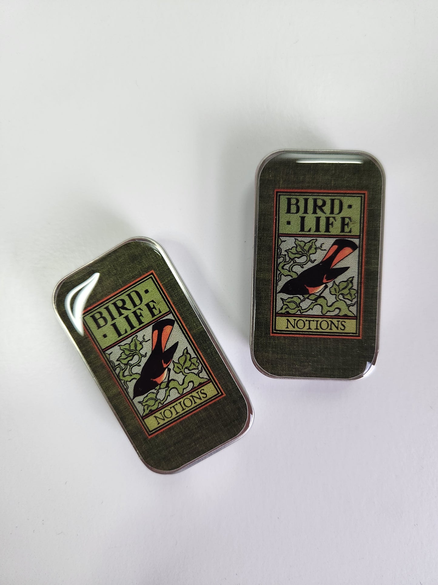 Small Bird Life Notions Tin