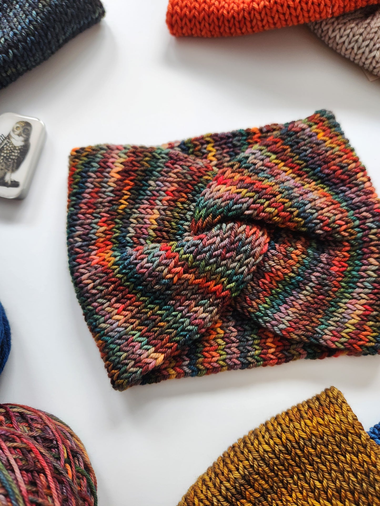 Simple Twisted Headband Knitting Pattern