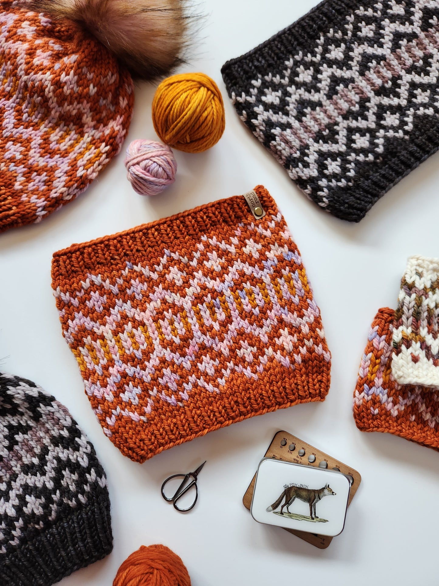 Magnetic Rock Cowl Bulky Knitting Pattern
