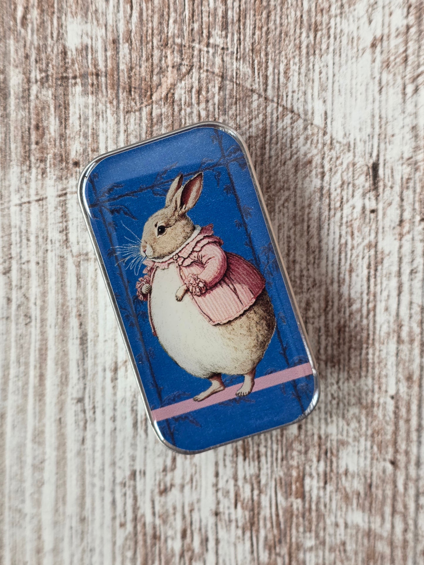 Small Lady Bunbury, Bunny Notions Tin