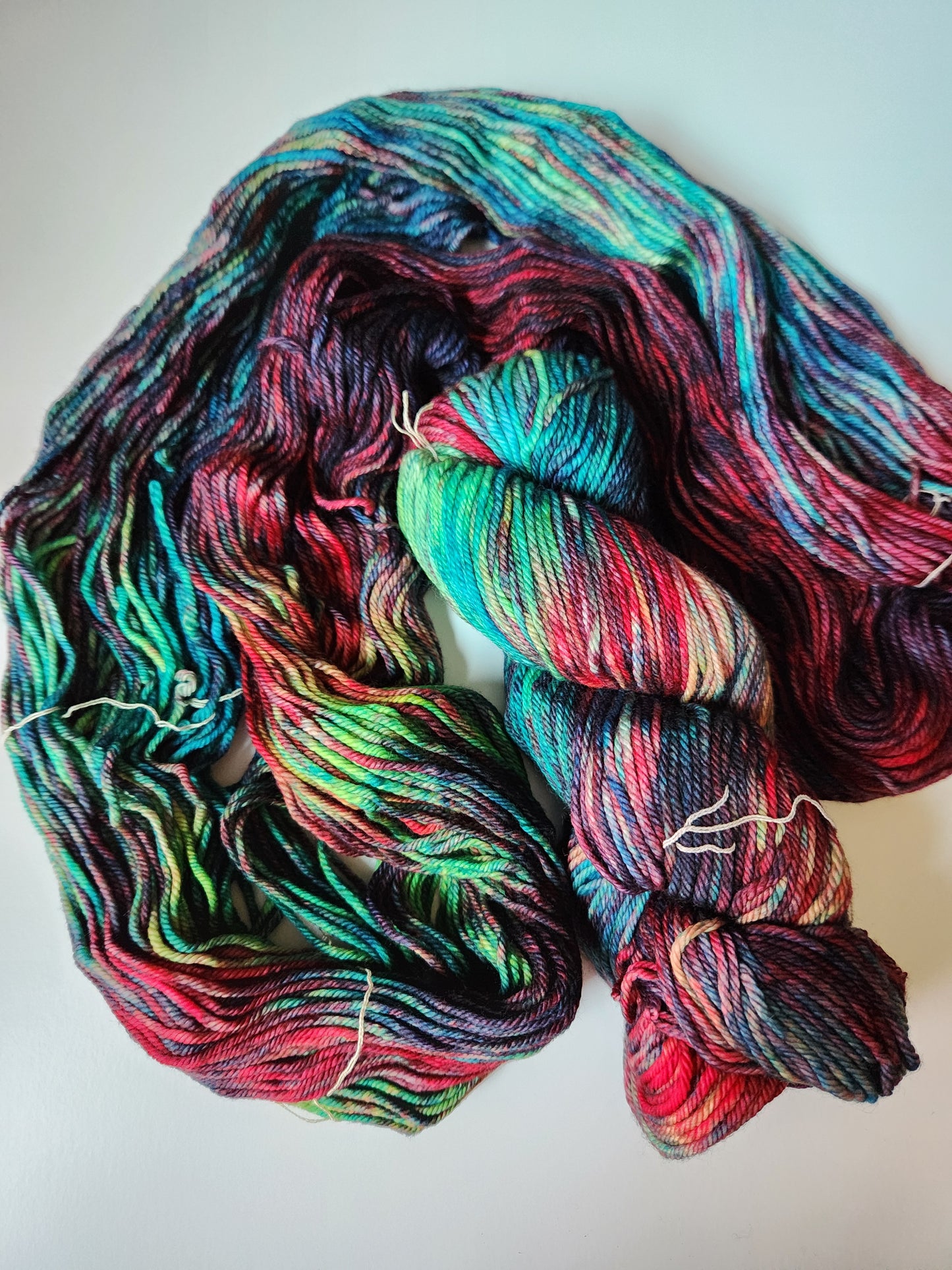 Malabrigo | Rios | Camaleon | North Road Knits | Hand Dyed | Merino Wool | Worsted Yarn | Worsted | 100% Superwash Merino