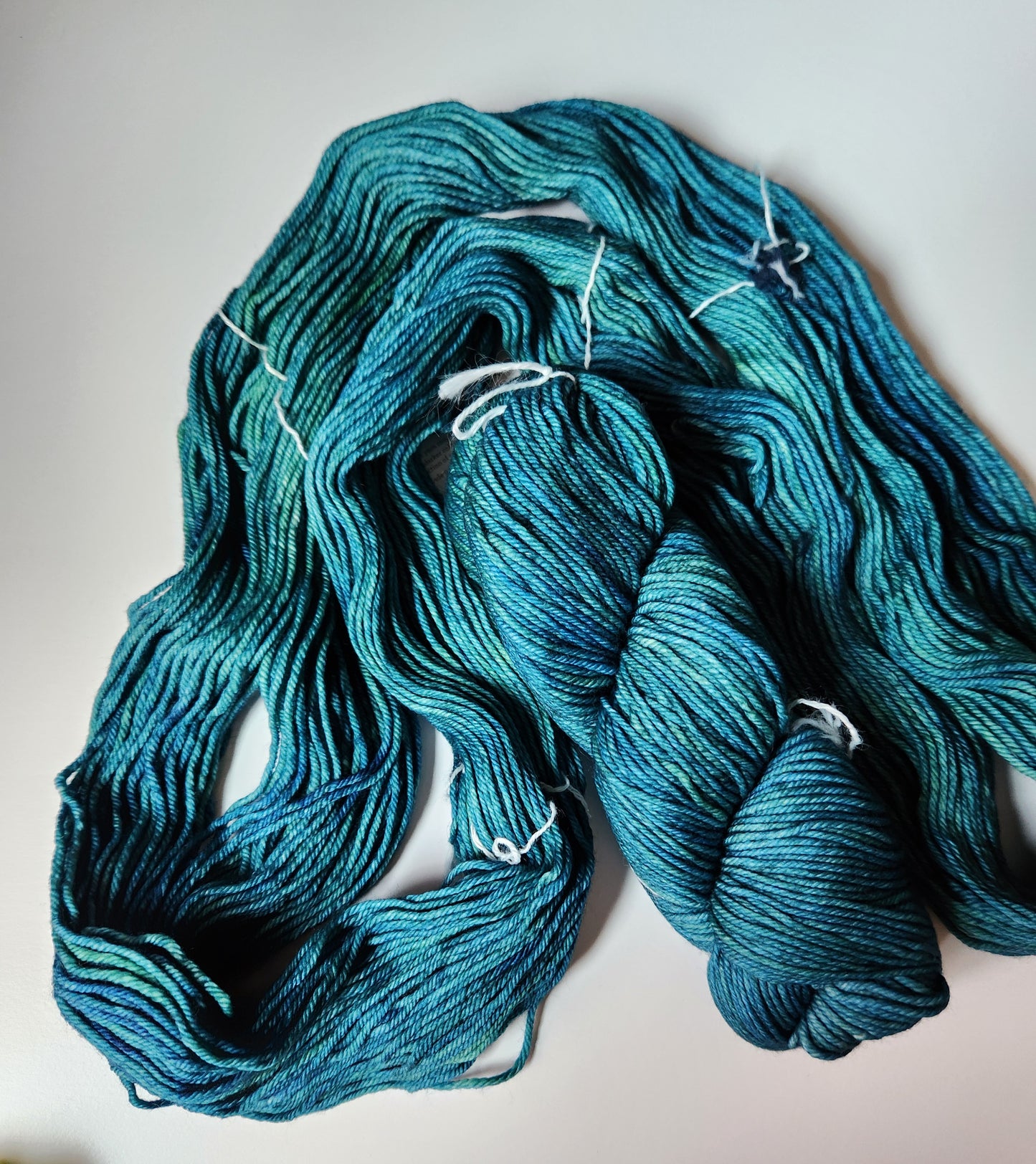Malabrigo | Rios | Solis | North Road Knits | Hand Dyed | Merino Wool | Worsted | Worsted Yarn | 100% Superwash Merino