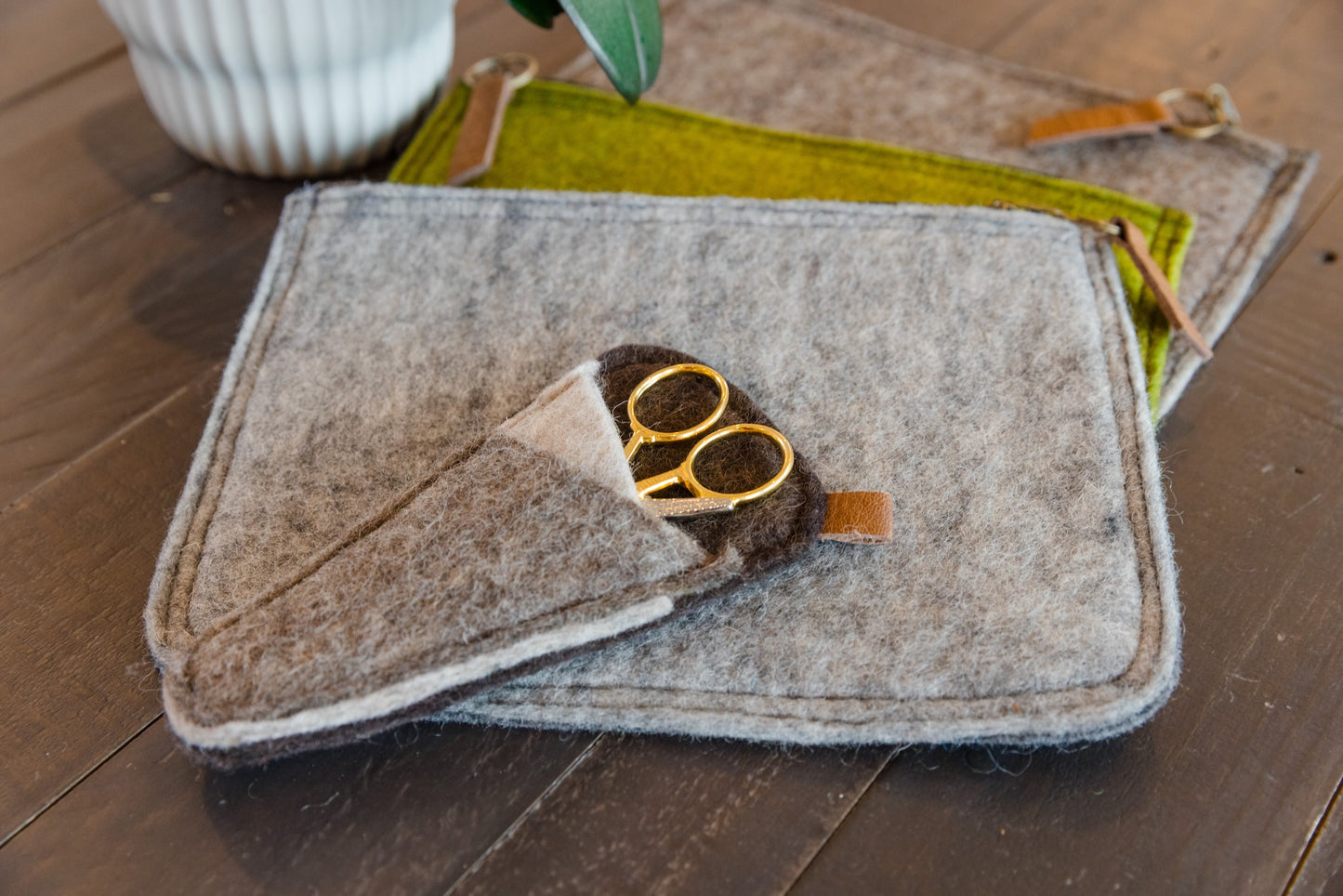 Medium Scissors Sleeve | Twig