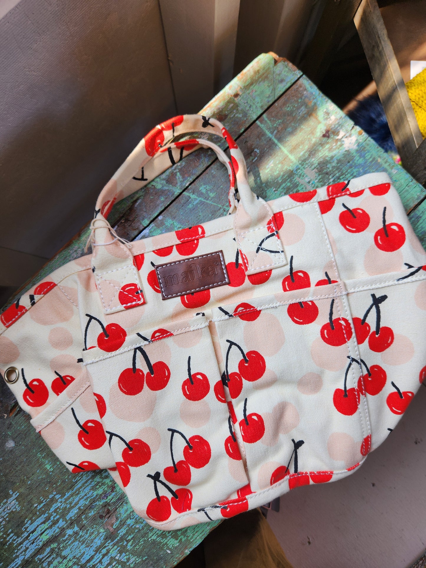 Project Tote, Cherries