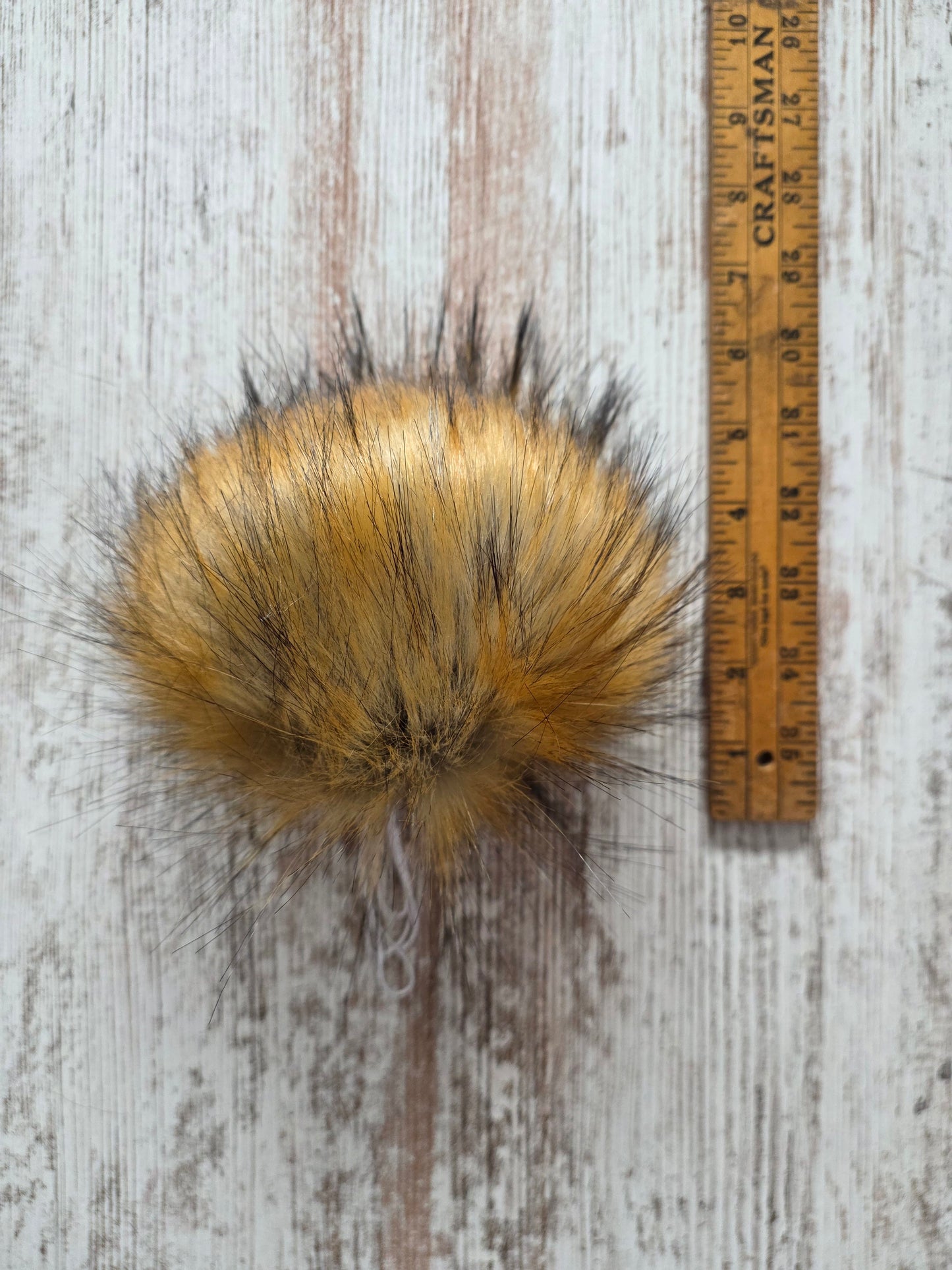 Country Stix Co Pom | Caramel Macchiato