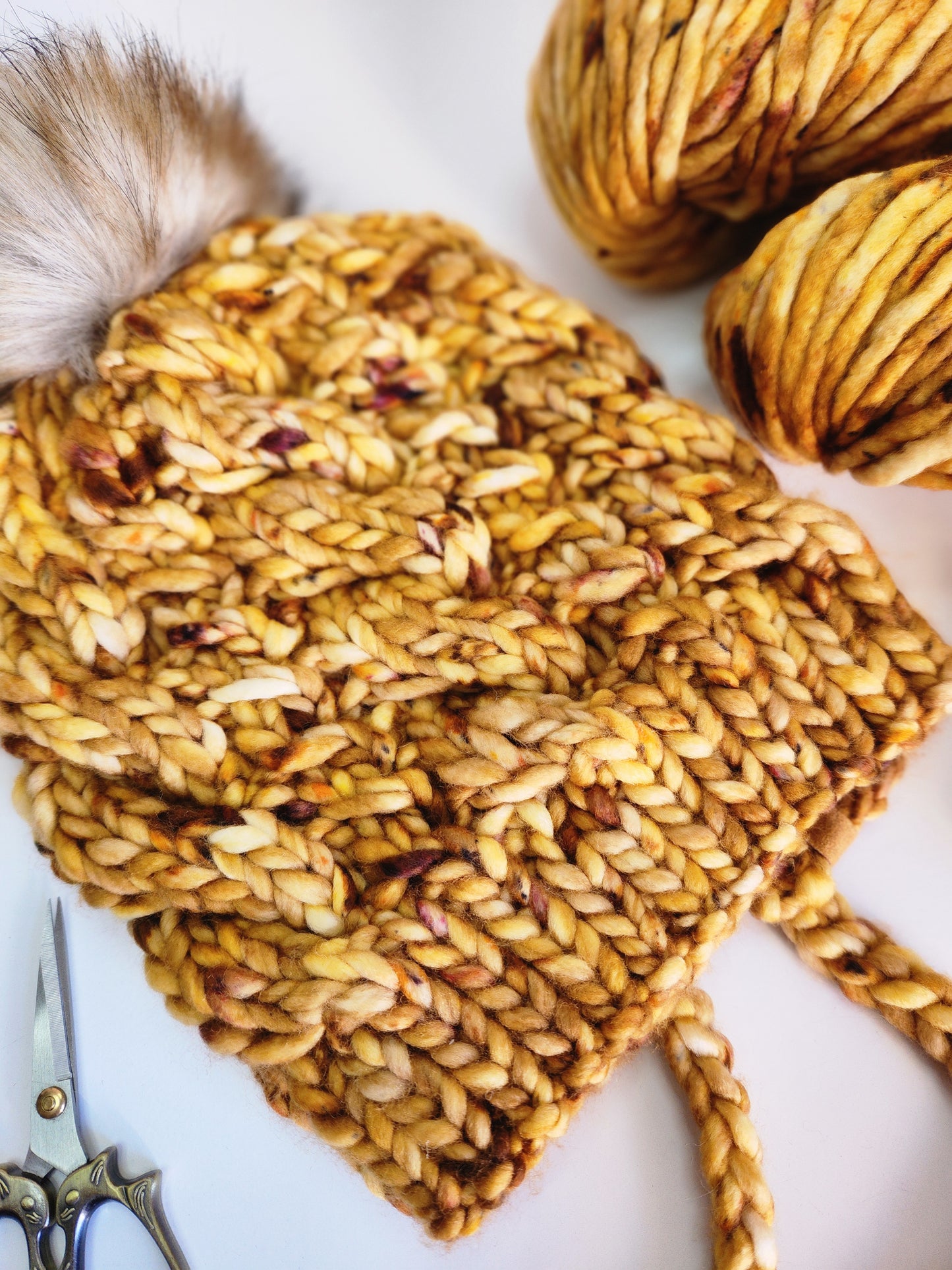 Merino Wool Split Brim Pom Hat