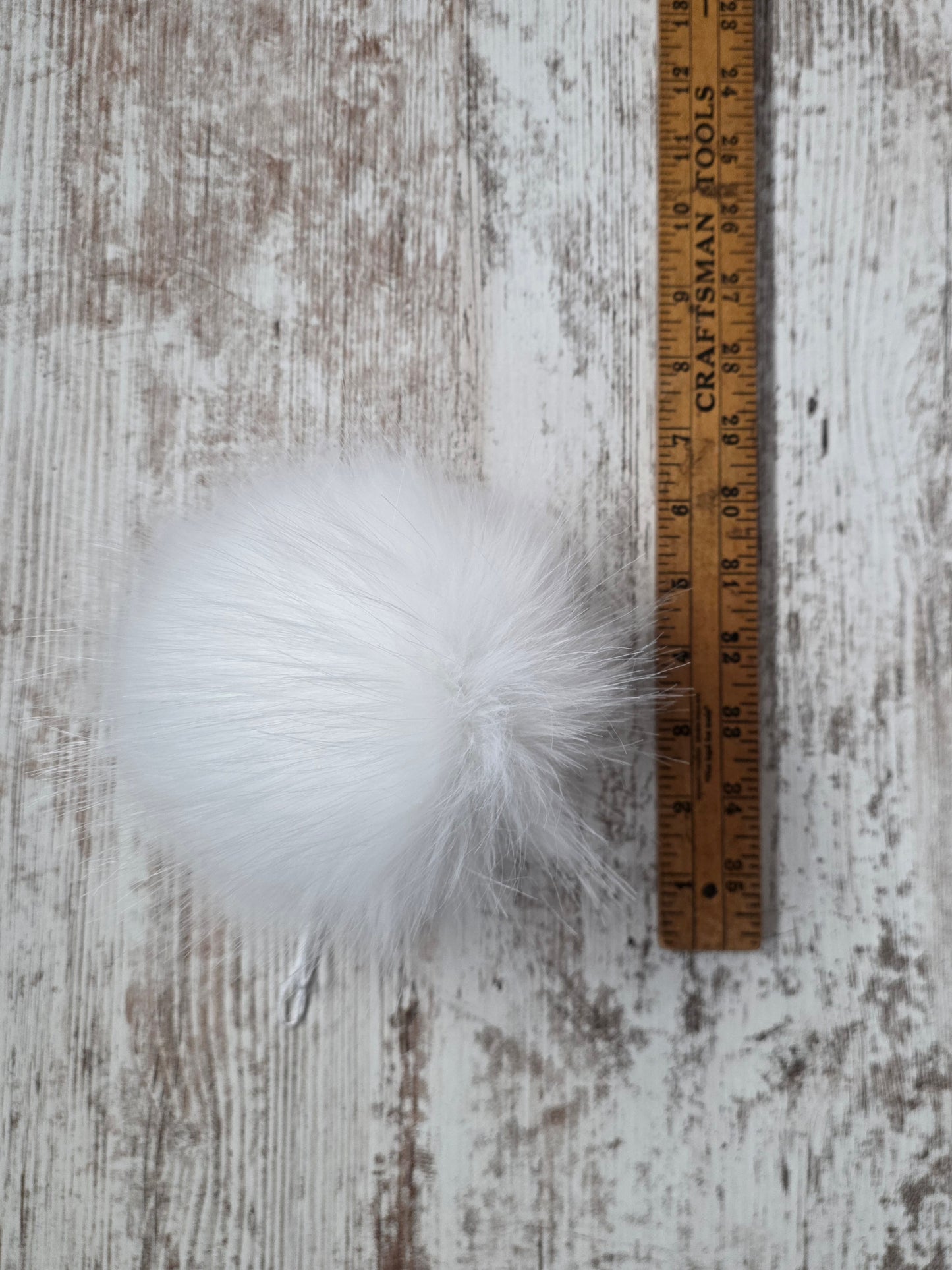 Country Stix Co Pom | Pure White
