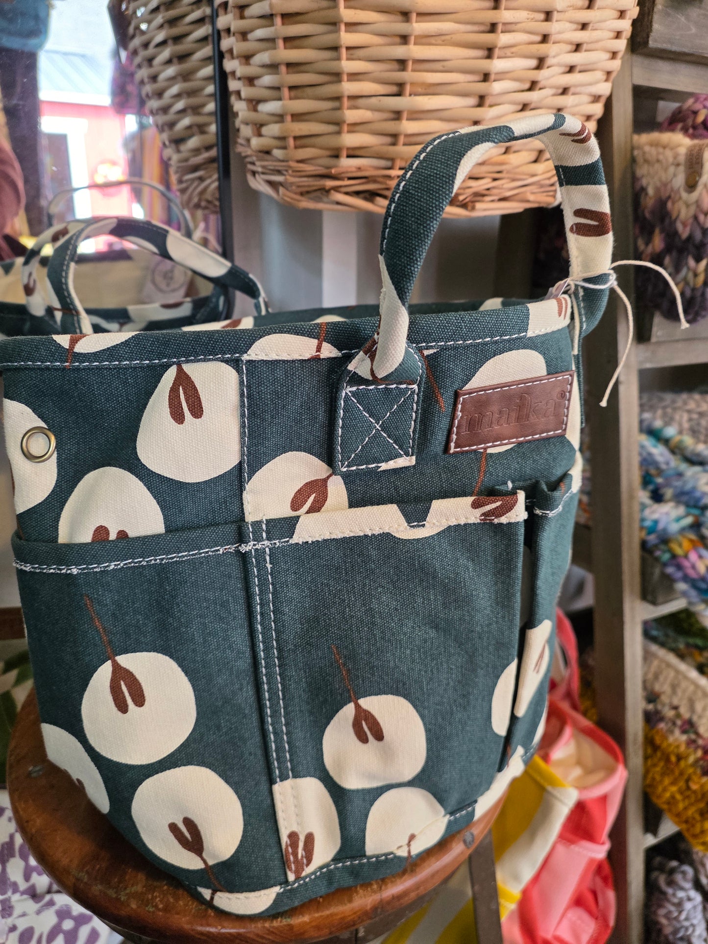 Project Tote, Tansy