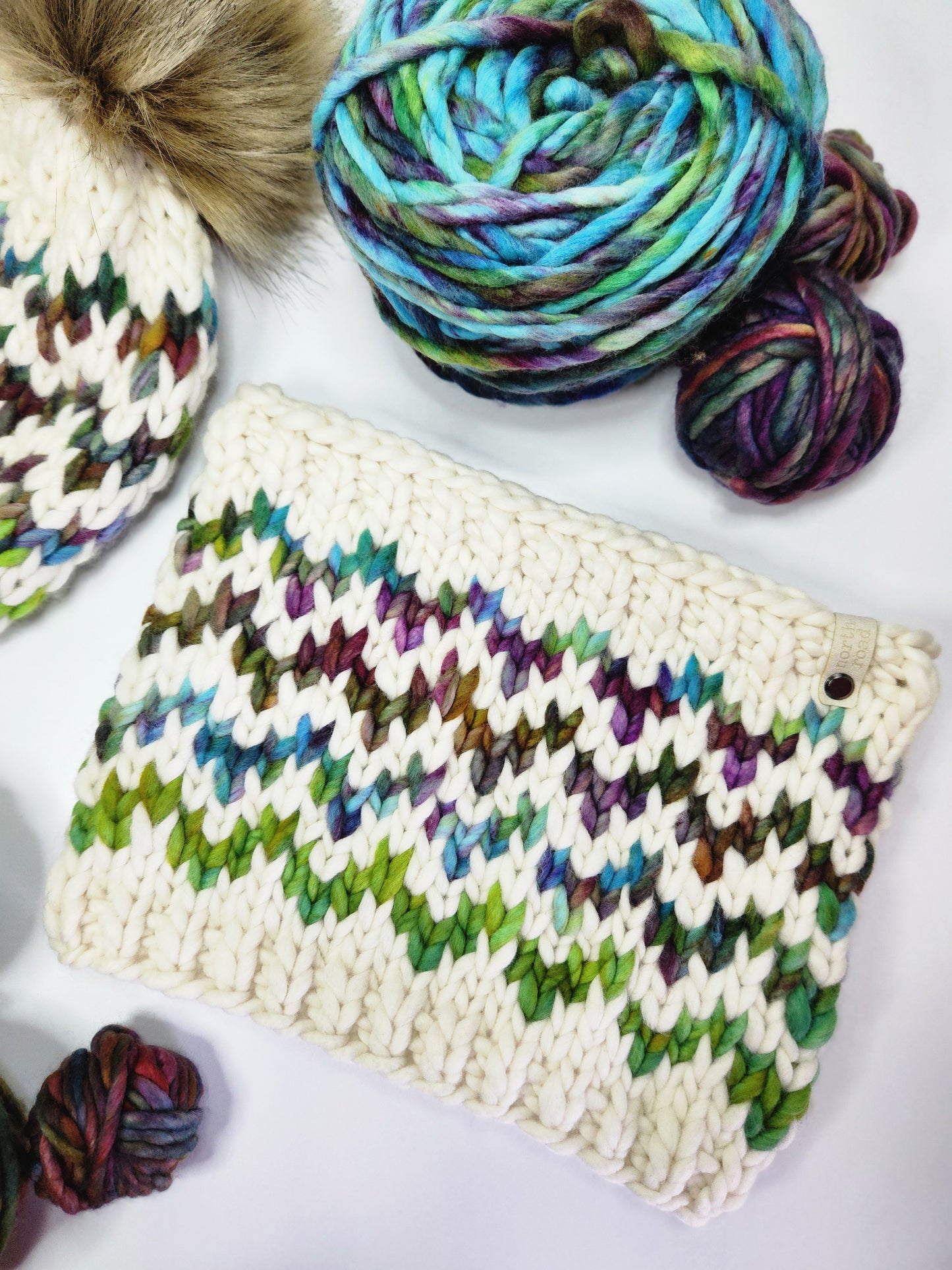 Merino Wool Pom Hat and Cowl Set