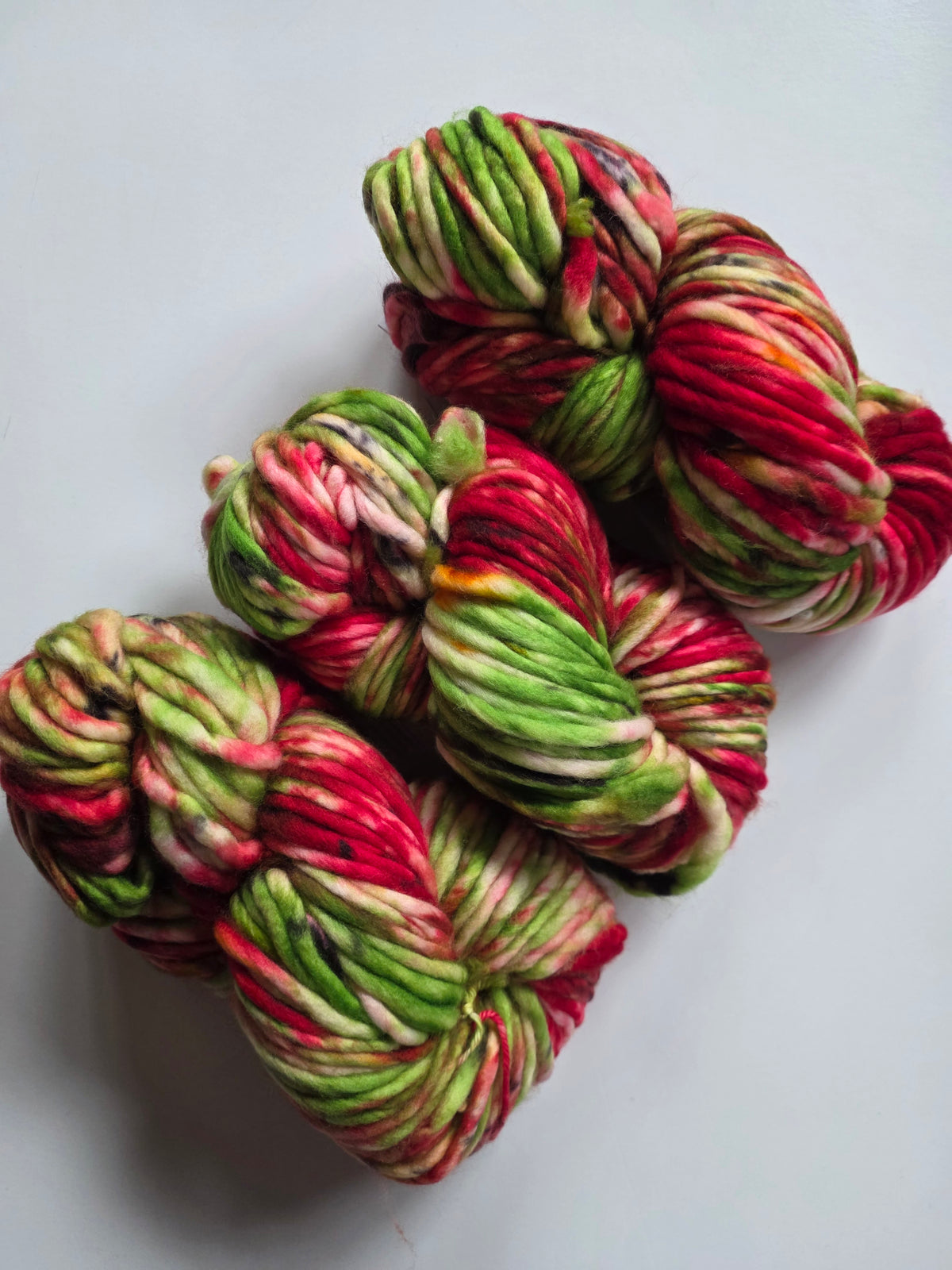 Danni's Designs Crafts | Super Bulky | Holly Jolly
