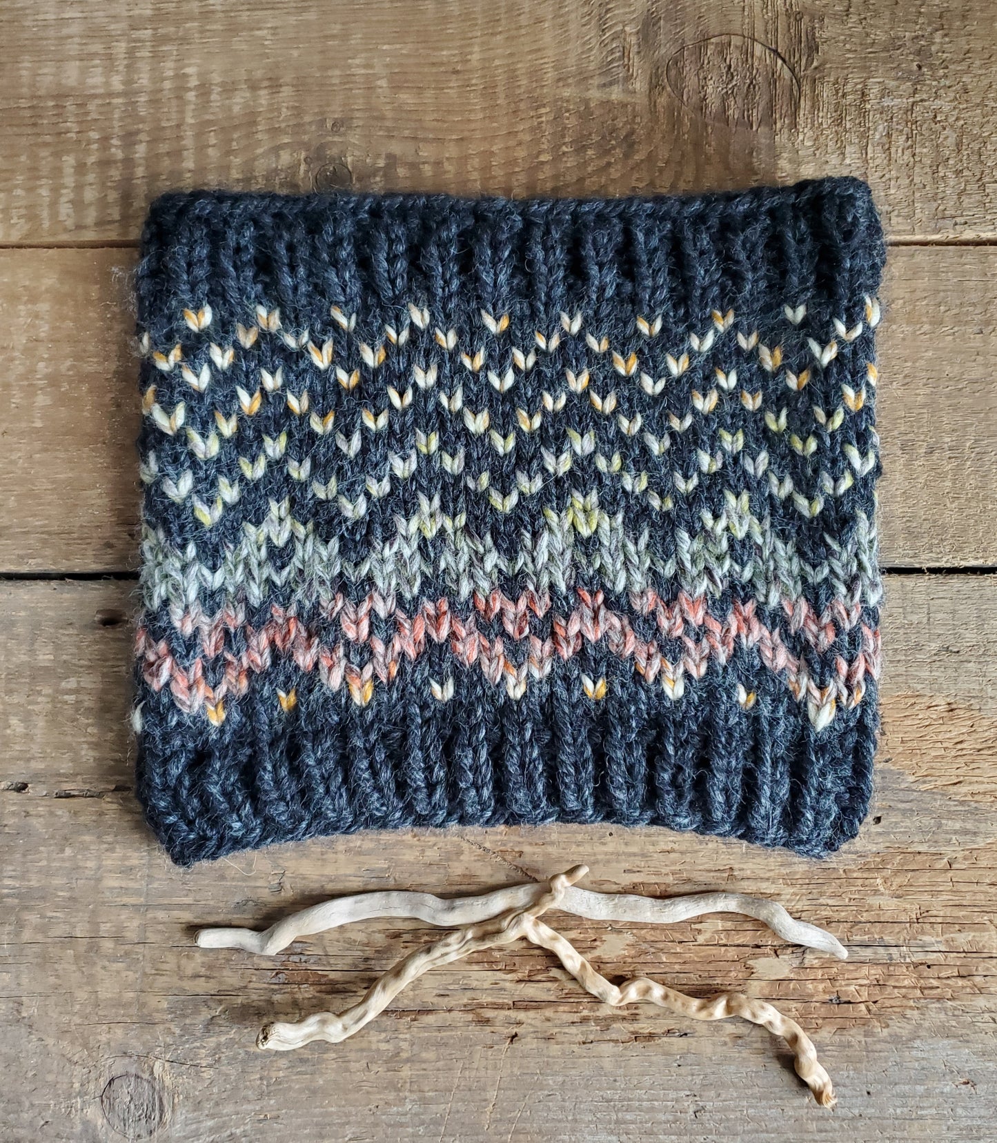 Sawtooth Mountains Cowl Knitting Pattern