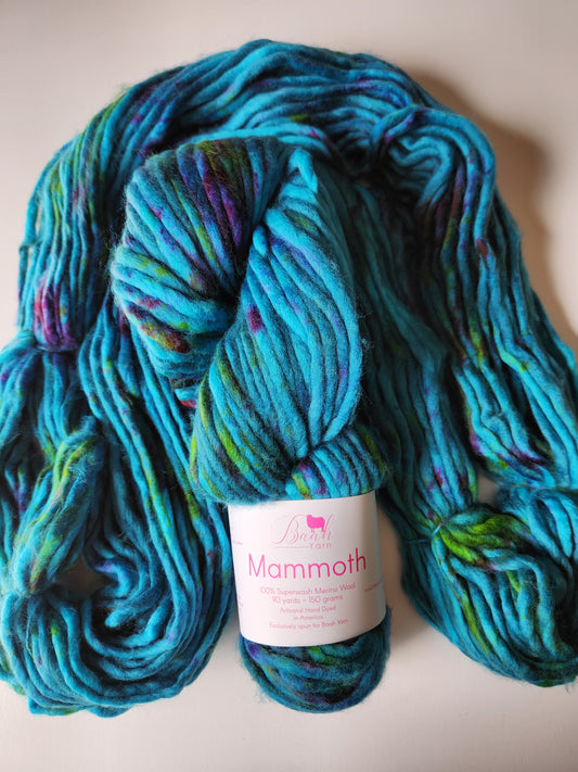 Baah Yarn | Mammoth | Light My Sapphire