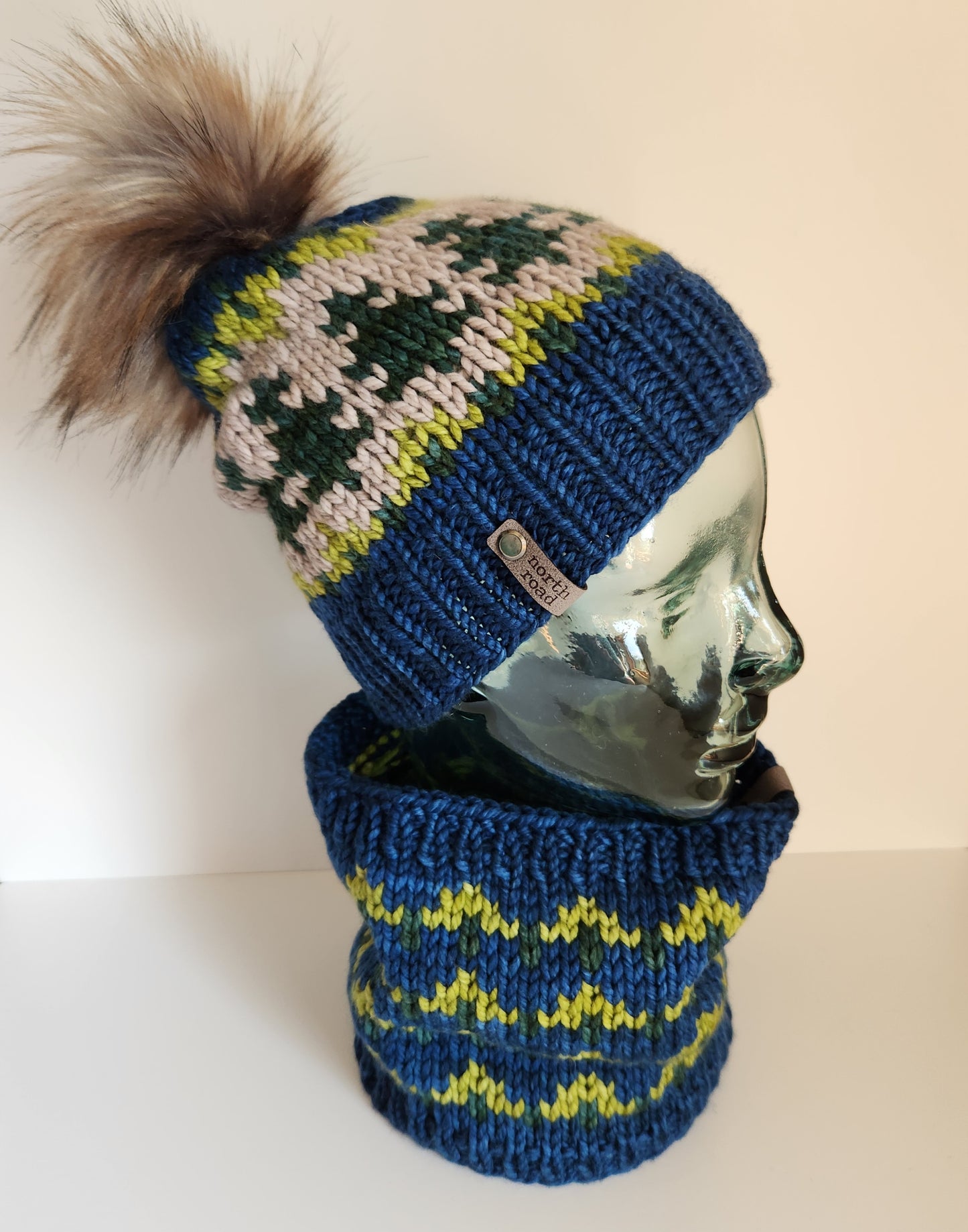 Merino Wool Pom Hat and Cowl Set