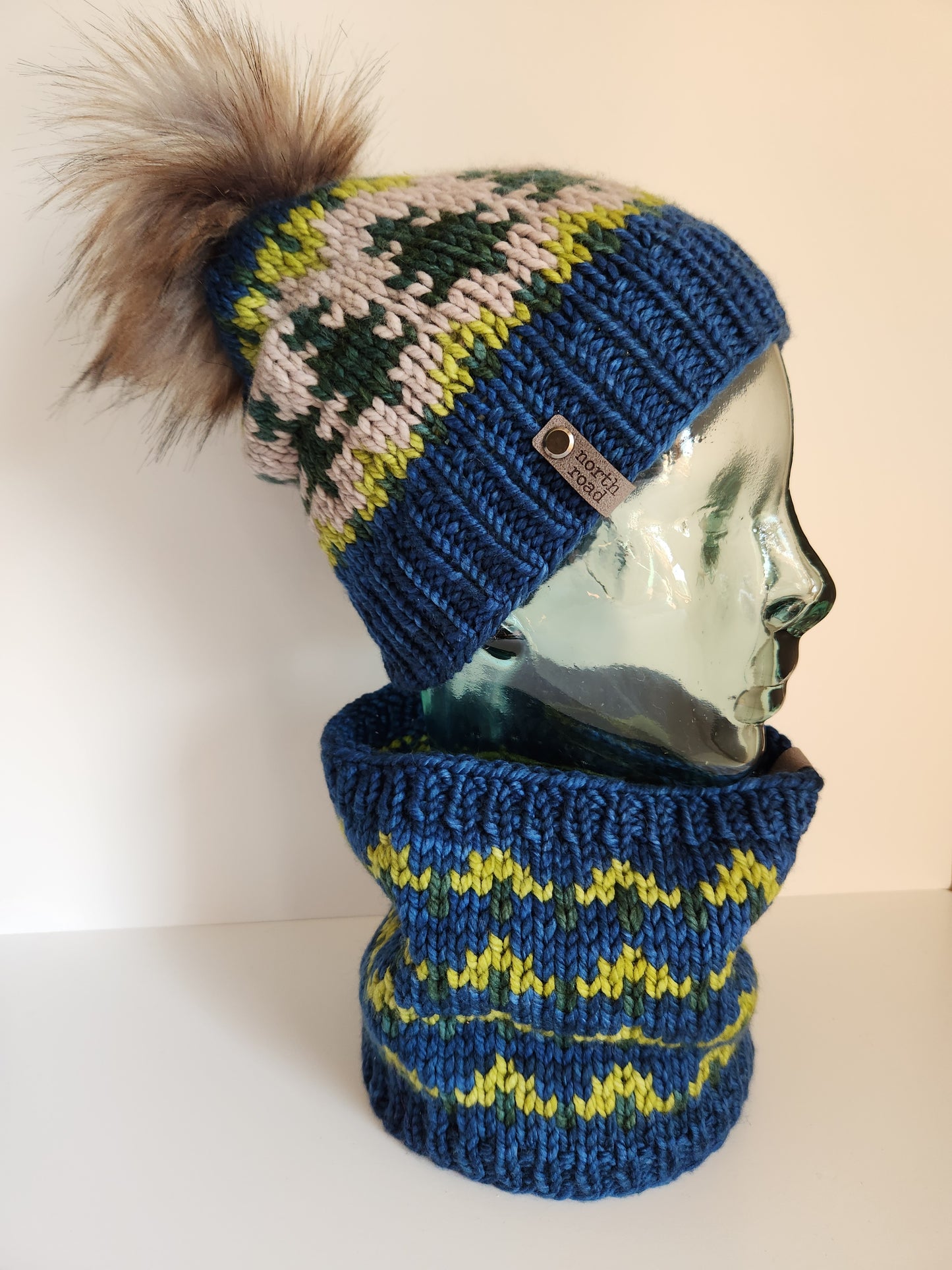 Merino Wool Pom Hat and Cowl Set