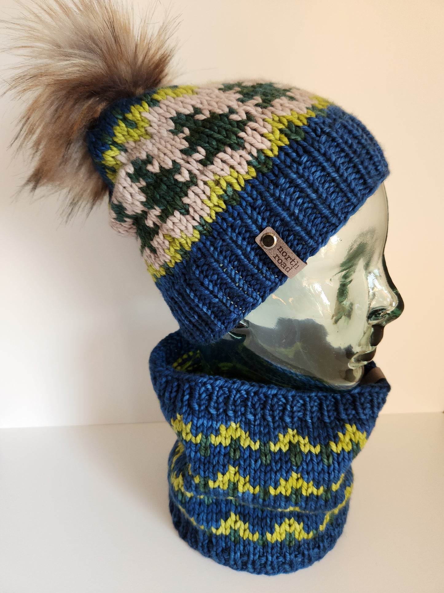 Merino Wool Pom Hat and Cowl Set