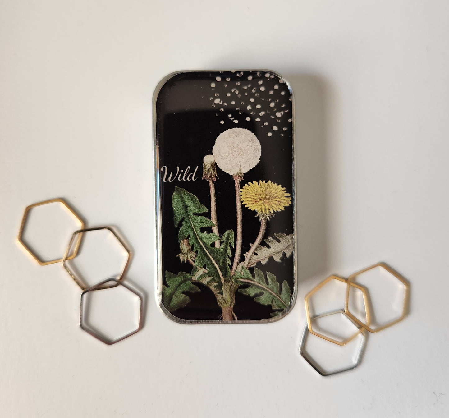 Small Dandelion Notions Tin