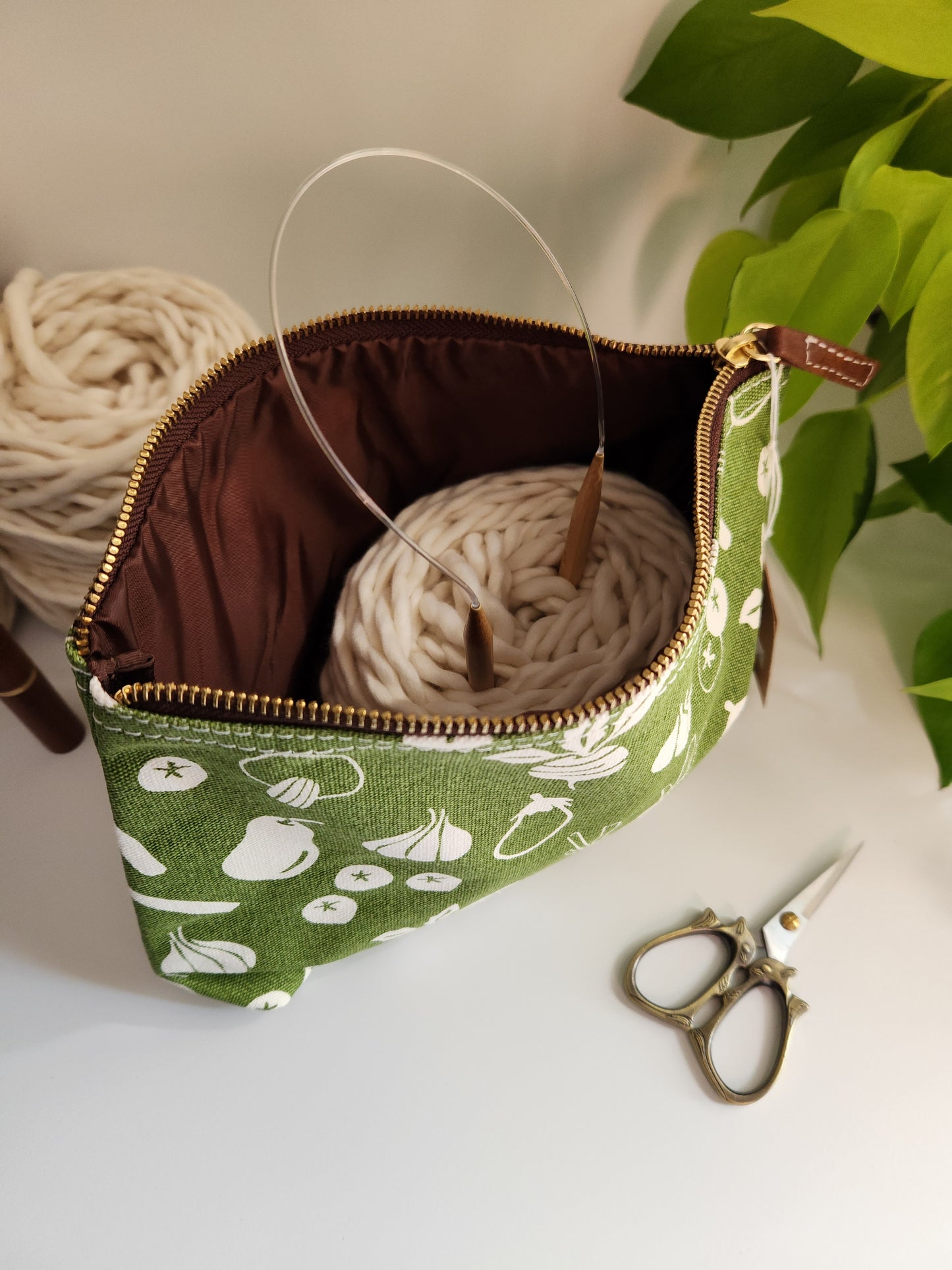 Knitting Project Bag, Large Zipper Pouch, Marche