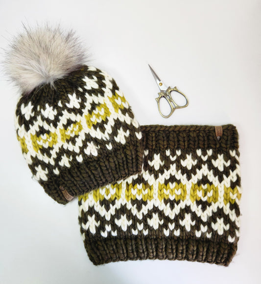 Merino Wool Pom Hat and Cowl Set