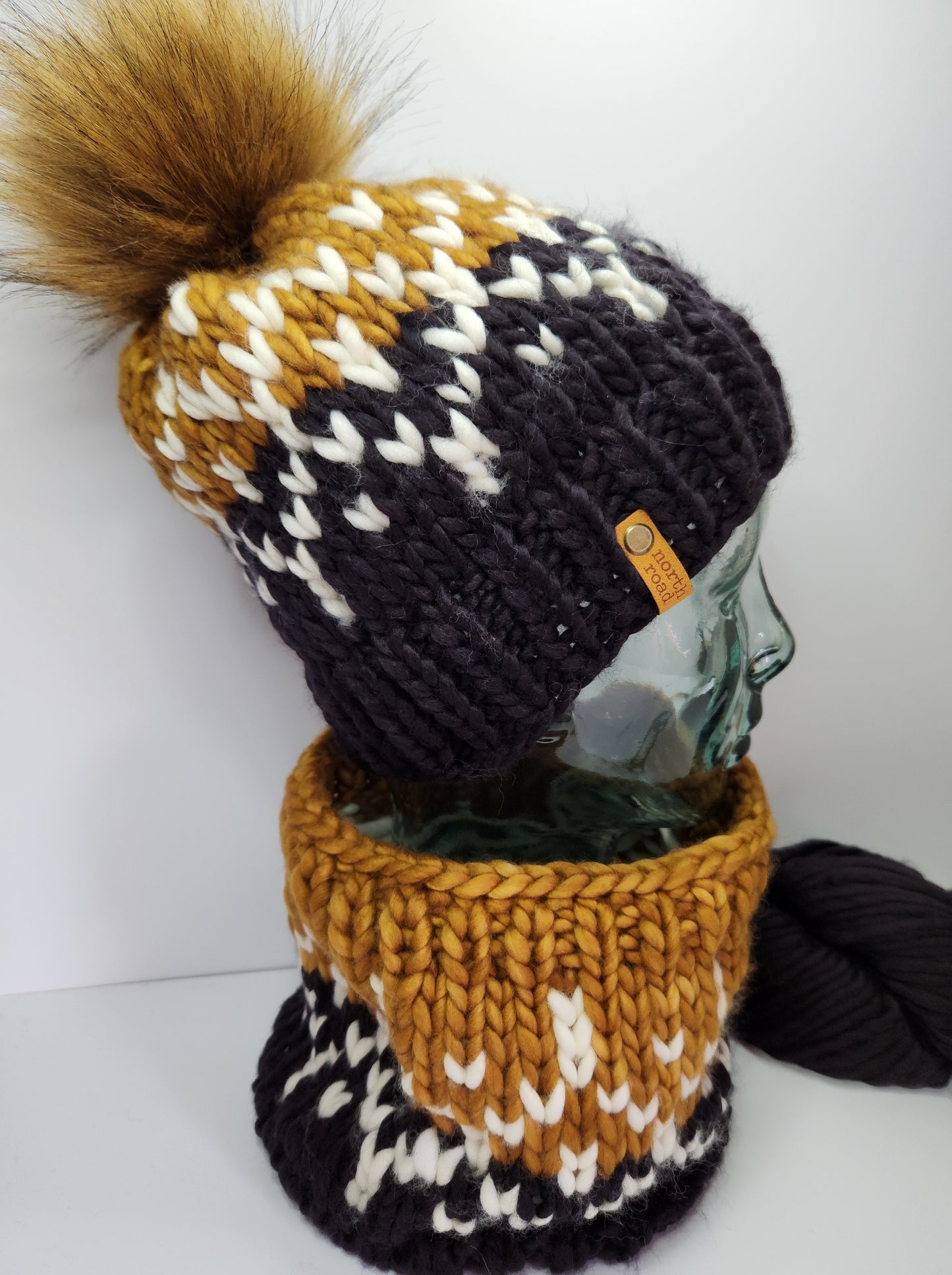 Merino Wool Pom Hat and Cowl Set