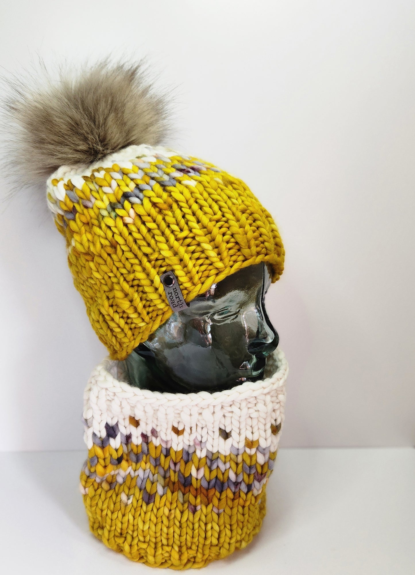 Merino Wool Pom Hat and Cowl Set