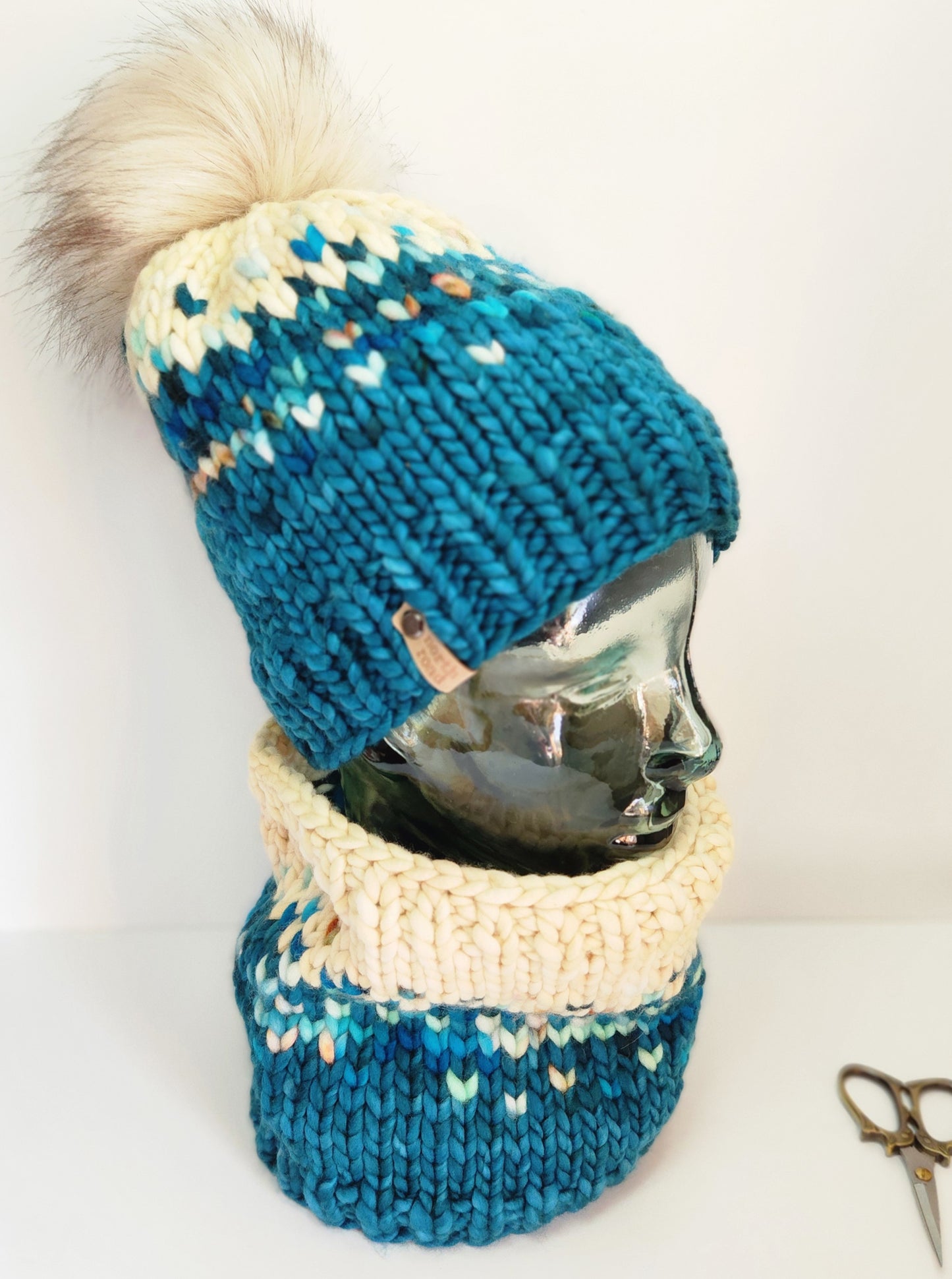 Merino Wool Pom Hat and Cowl Set