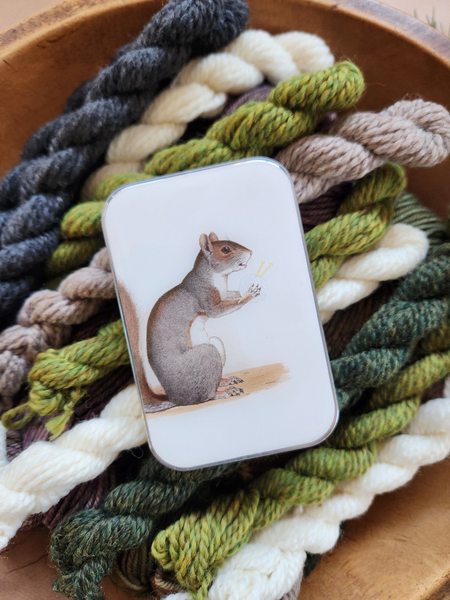 Large Yarn Squirrel Notions Tin