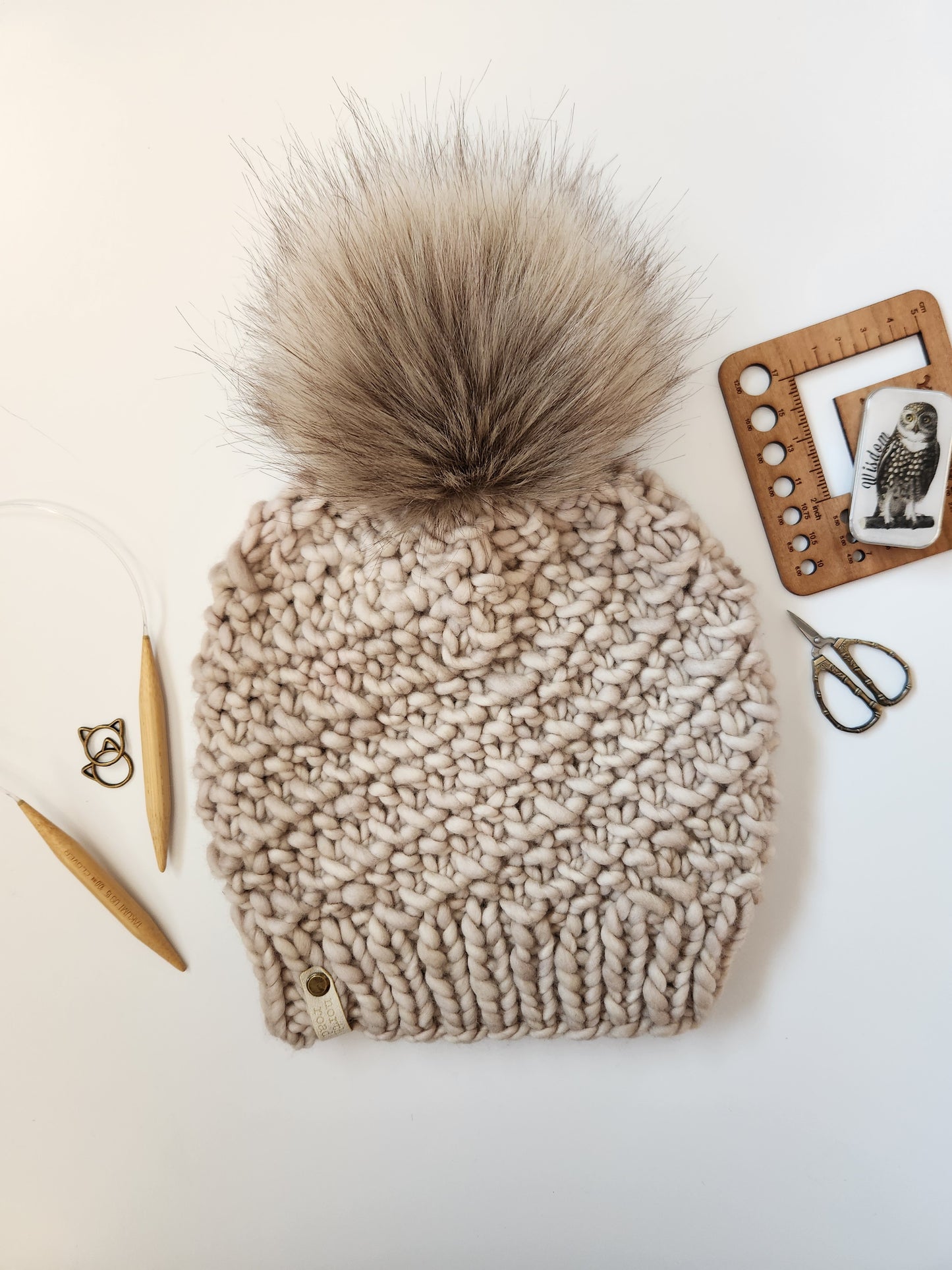 Ripple Effect Hat Knitting Pattern