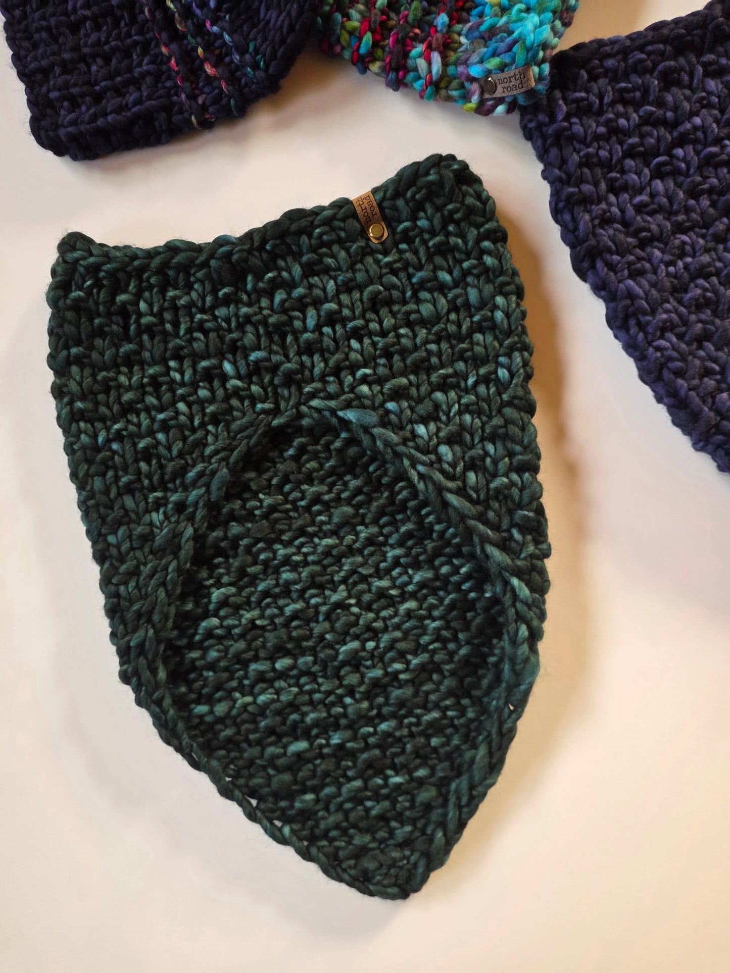 Pinecone Bandana Cowl Knitting Pattern