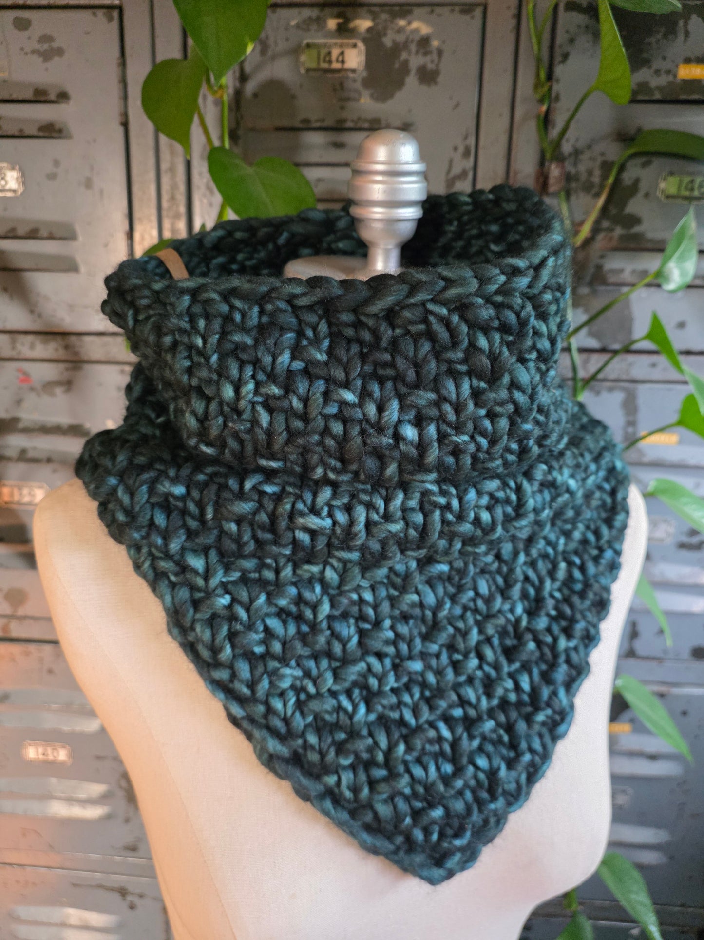 Pinecone Bandana Cowl Knitting Pattern