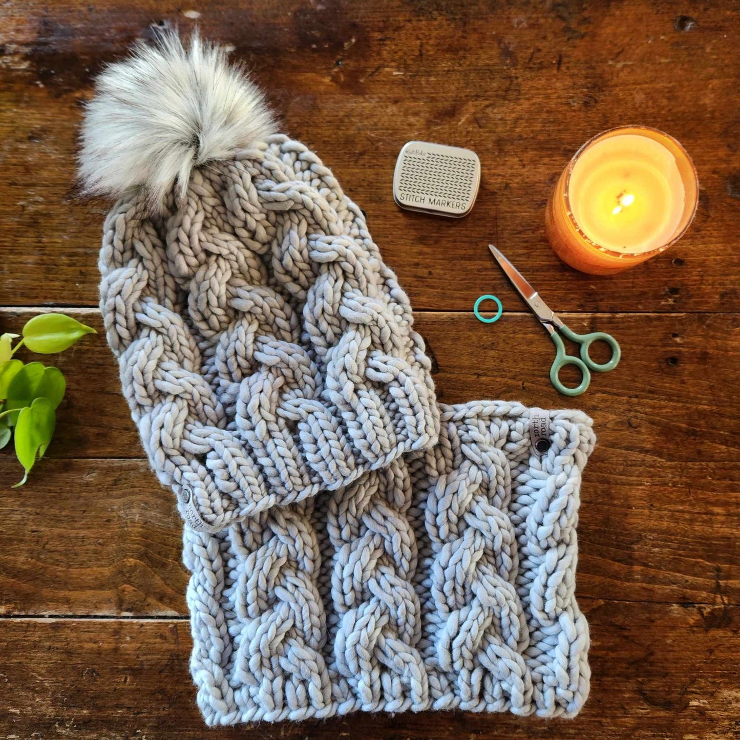 Murmur Creek Cable Knit Hat Knitting Pattern