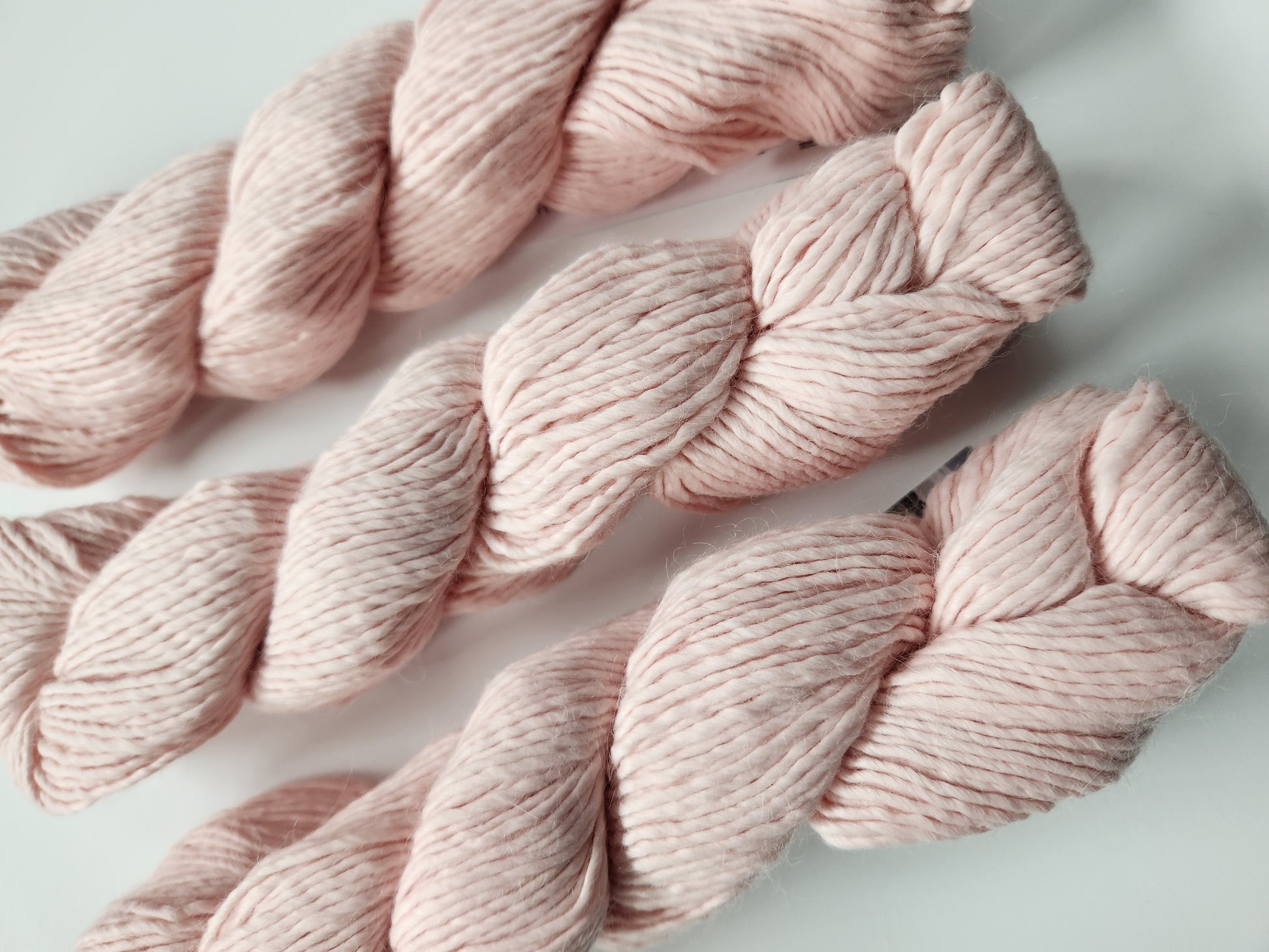 Blue Sky Fibers | Suri Merino | No. 412 | Dawn | North Road Knits | Baby Suri Alpaca | Alpaca | Merino | Merino Wool | Worsted | Soft | Squishy | Plush | Smooth | Single Ply 