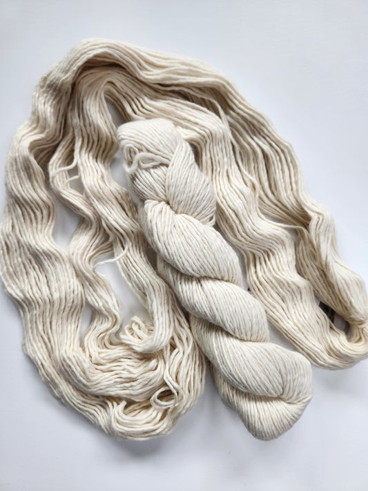 Blue Sky Fibers | Suri Merino | No. 410 | Snow | North Road Knits | Baby Suri Alpaca | Alpaca | Merino | Merino Wool | Worsted | Soft | Squishy | Plush | Smooth | Single Ply 