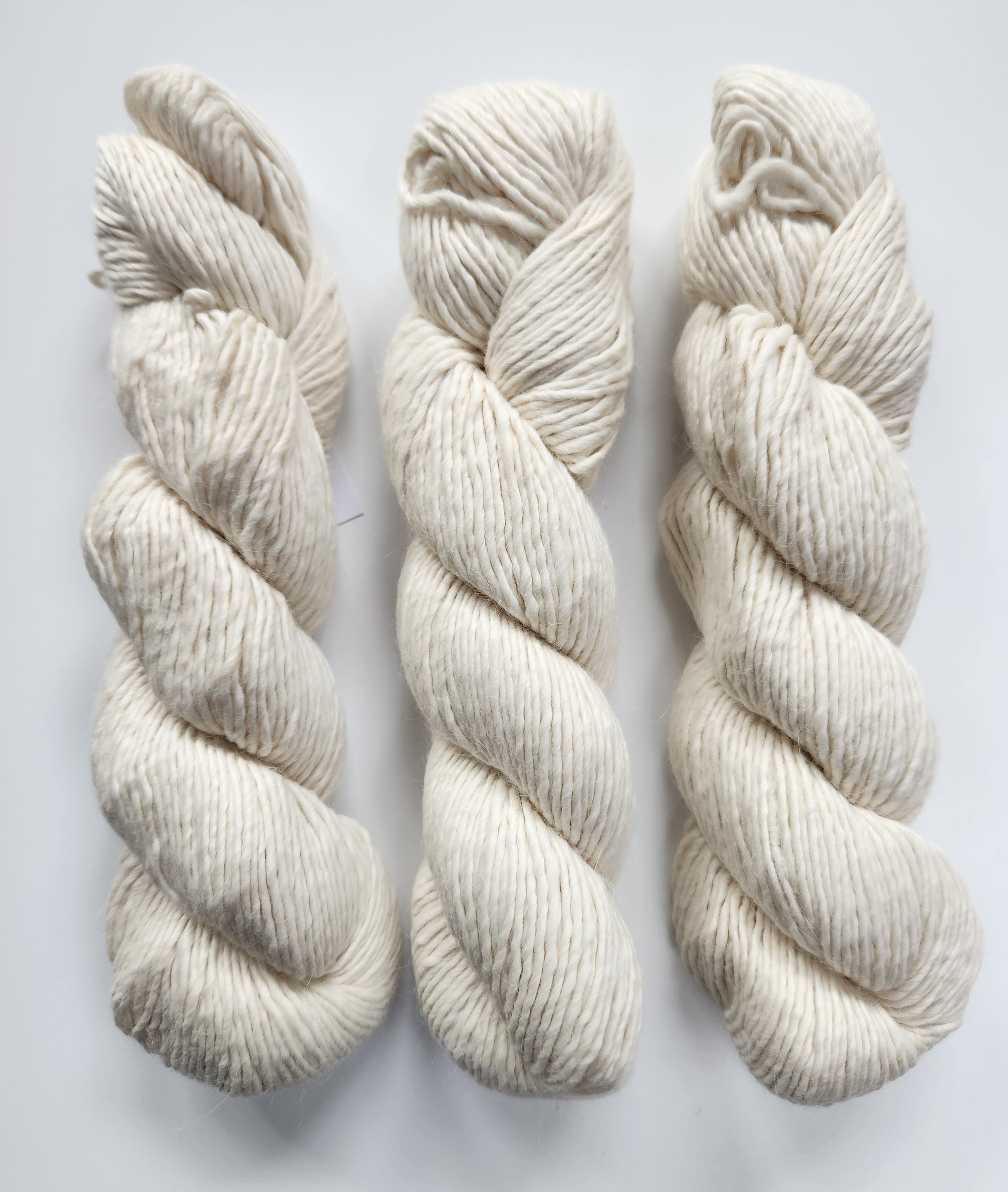 Blue Sky Fibers | Suri Merino | No. 410 | Snow | North Road Knits | Baby Suri Alpaca | Alpaca | Merino | Merino Wool | Worsted | Soft | Squishy | Plush | Smooth | Single Ply 