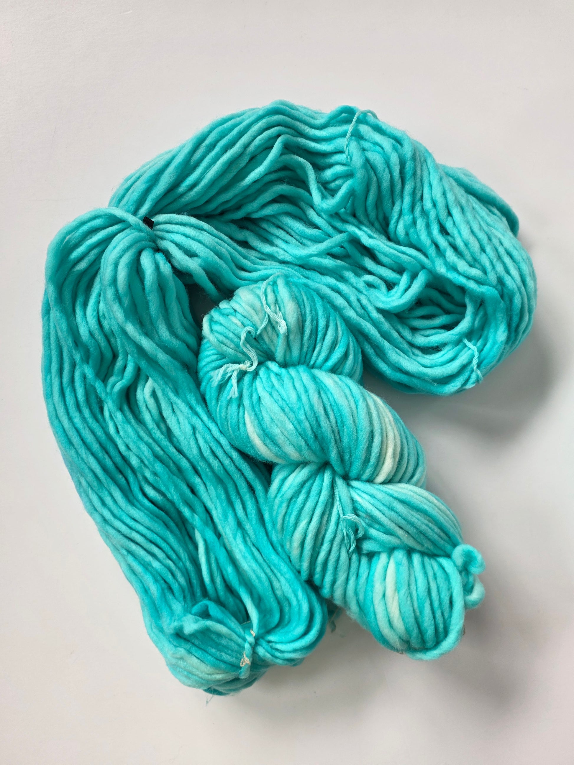 Honey and Clover | Super Bulky | Breakfast at Tiffany's | North Road Knits | Hand Dyed | Merino Wool | Super Bulky Yarn | 100% Superwash Merino Wool 