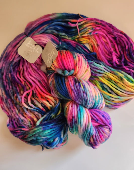 Honey and Clover | Super Bulky | I Can't Feel My Face | North Road Knits | Hand Dyed | Merino Wool | Super Bulky Yarn | 100% Superwash Merino Wool 