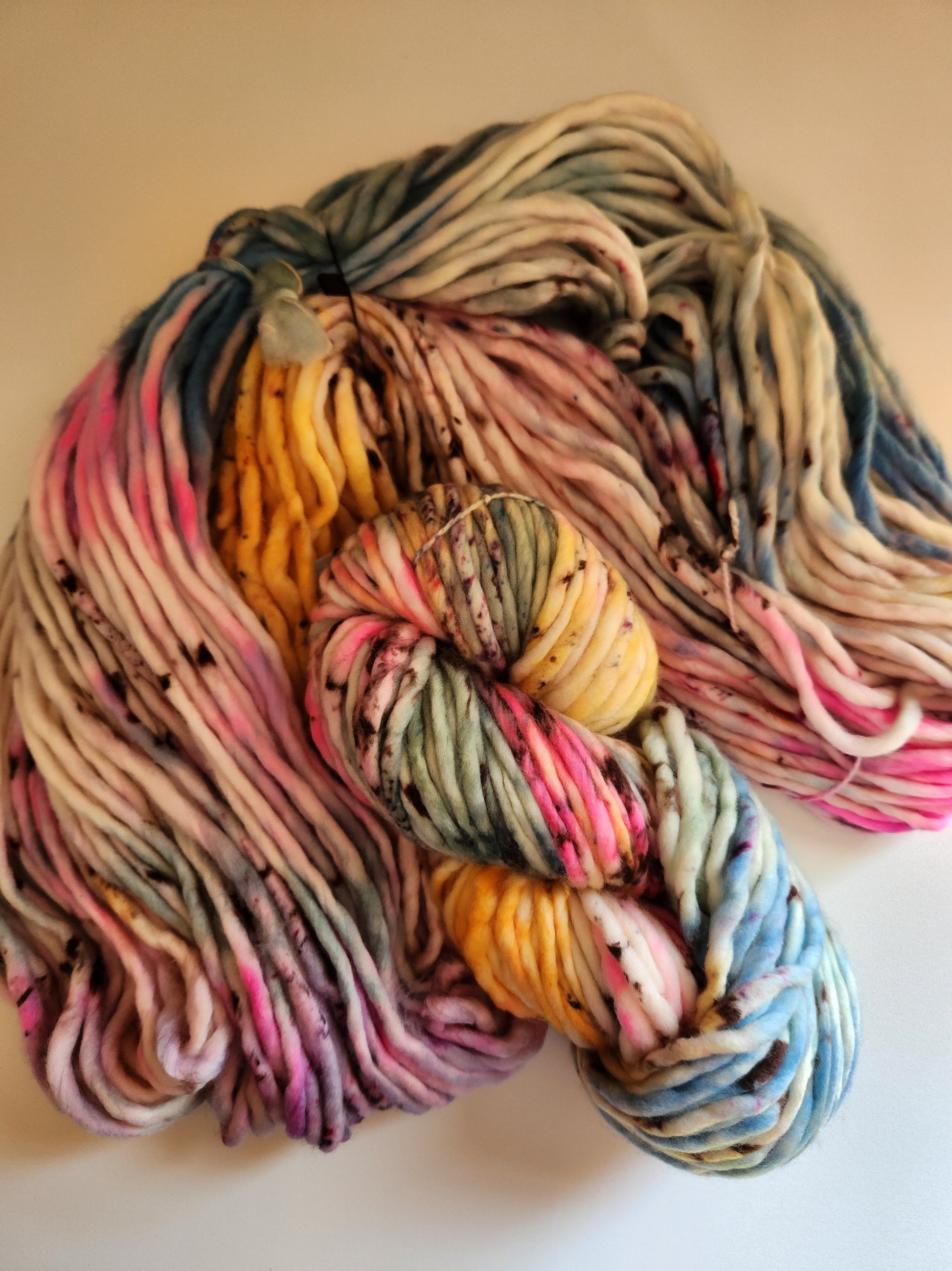 Honey and Clover | Super Bulky | It's (Not So) Fall Y'all! | North Road Knits | Hand Dyed | Merino Wool | Super Bulky Yarn | 100% Superwash Merino Wool 
