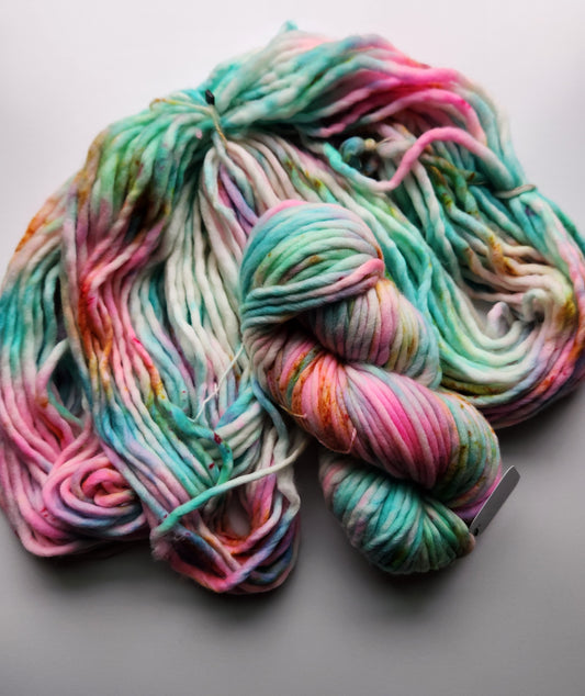 Honey and Clover | Super Bulky | Taylor's Version | North Road Knits | Hand Dyed | Merino Wool | Super Bulky Yarn | 100% Superwash Merino Wool 
