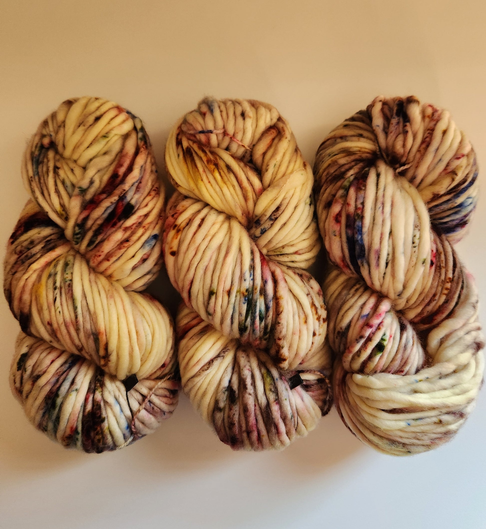 Honey and Clover | Super Bulky | The Alchemy | North Road Knits | Hand Dyed | Merino Wool | Super Bulky Yarn | 100% Superwash Merino Wool 