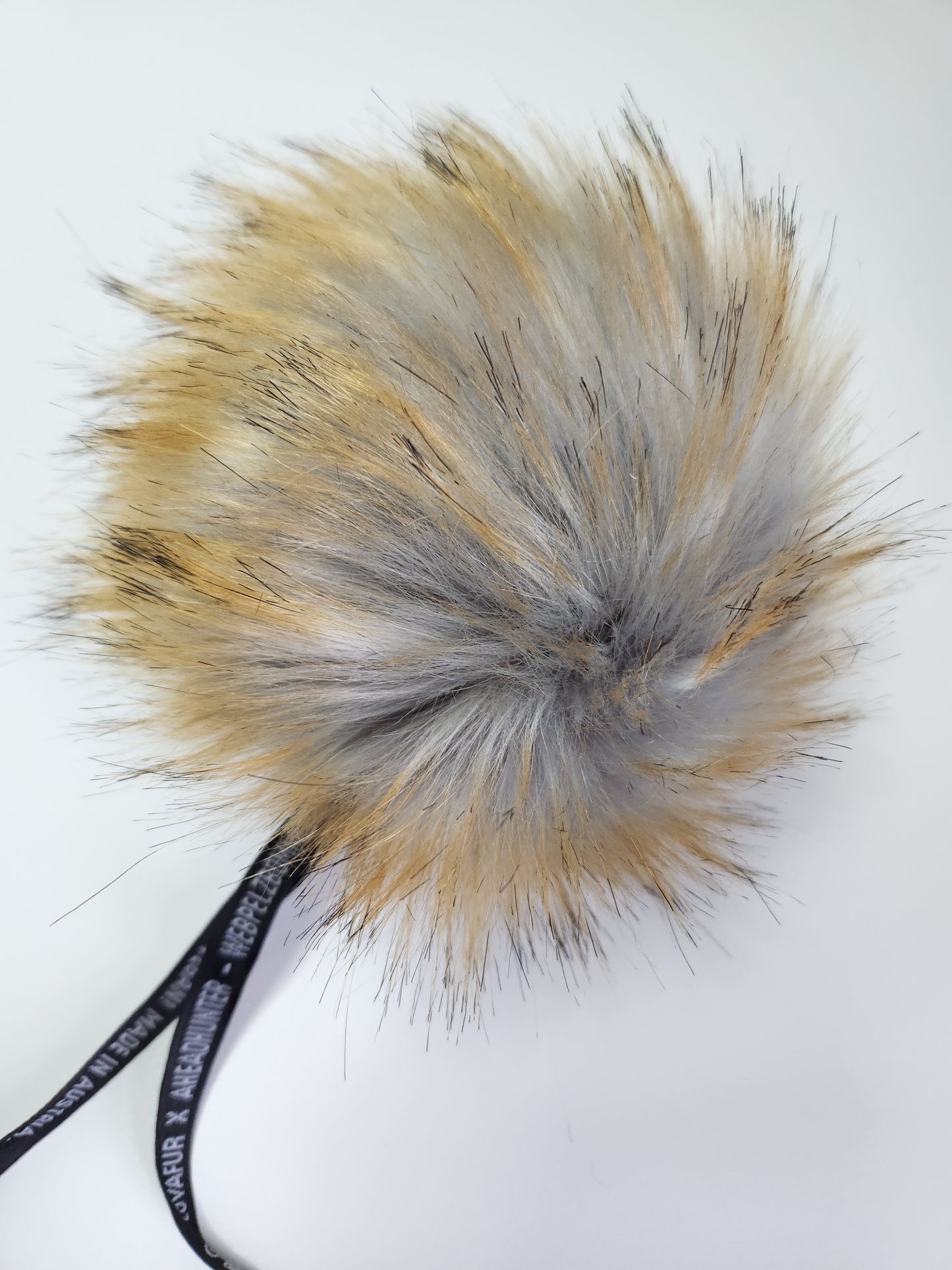 Lovafur Premium Raccoon Faux Fur Pom-Pom | Kornflower