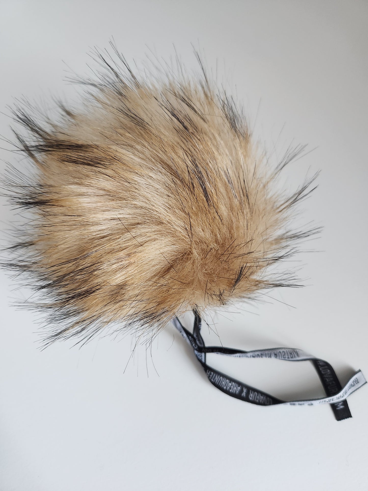 Lovafur Premium Raccoon Faux Fur Pom-Pom | Peanut