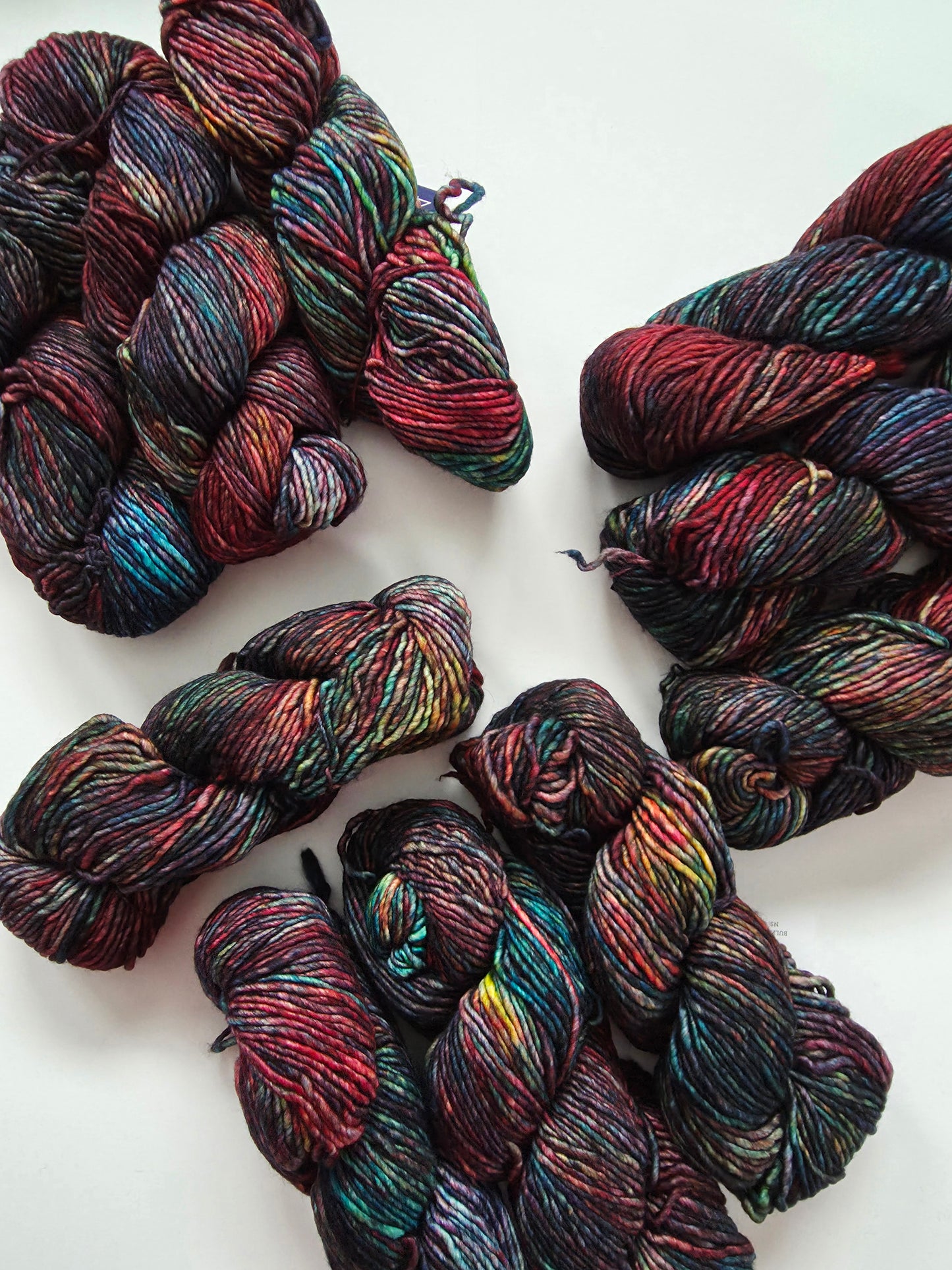 Malabrigo | Mecha | Camaleon | North Road Knits | Hand Dyed | Merino Wool | Bulky Yarn | Single Ply | 100% Superwash Merino Wool 