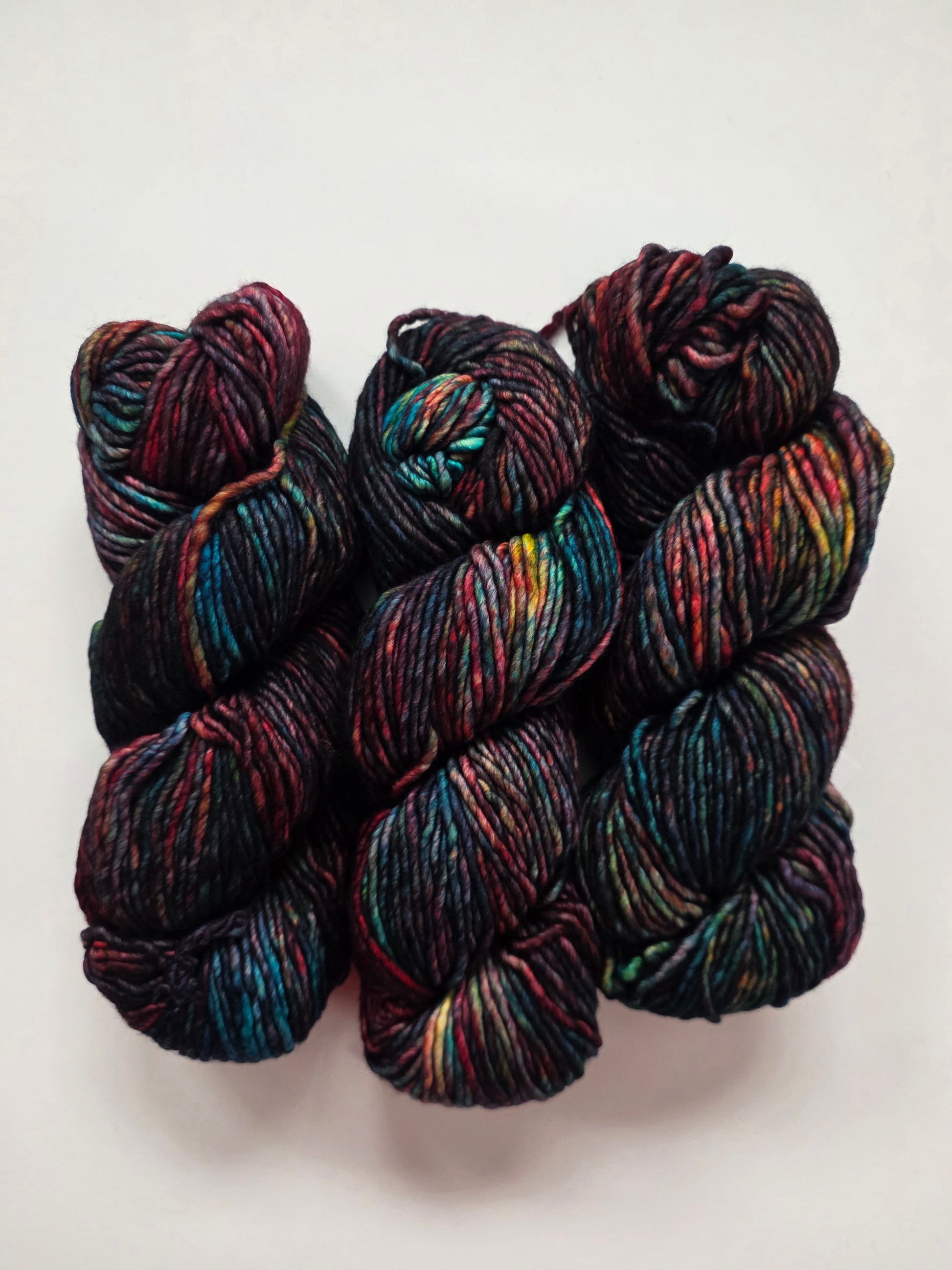 Malabrigo | Mecha | Camaleon | North Road Knits | Hand Dyed | Merino Wool | Bulky Yarn | Single Ply | 100% Superwash Merino Wool 