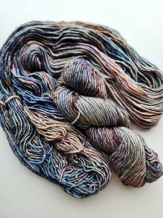 Malabrigo | Mecha | Hannah | North Road Knits | Hand Dyed | Merino Wool | Bulky Yarn | Single Ply | 100% Superwash Merino Wool 