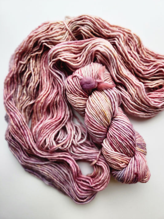 Malabrigo | Mecha | Rosalinda | North Road Knits | Hand Dyed | Merino Wool | Bulky Yarn | Single Ply | 100% Superwash Merino Wool 