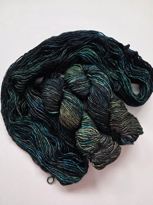 Malabrigo | Mecha | Wabi-Sabi | North Road Knits | Hand Dyed | Merino Wool | Bulky Yarn | Single Ply | 100% Superwash Merino Wool 